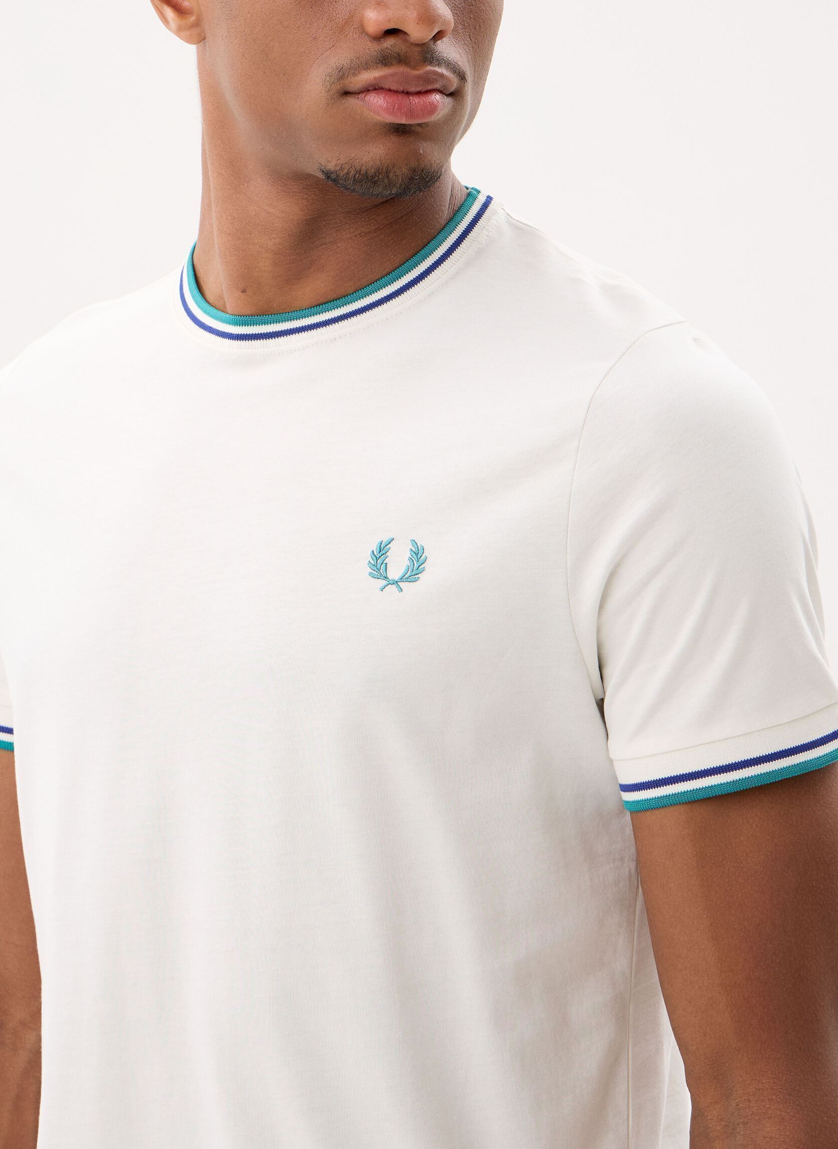 Tee-shirts Twin Tipped T-Shirt homme blanc Fred Perry Tee-shirts Twin Tipped T-Shirt homme blanc SNWH/DEPMN/SOHEC