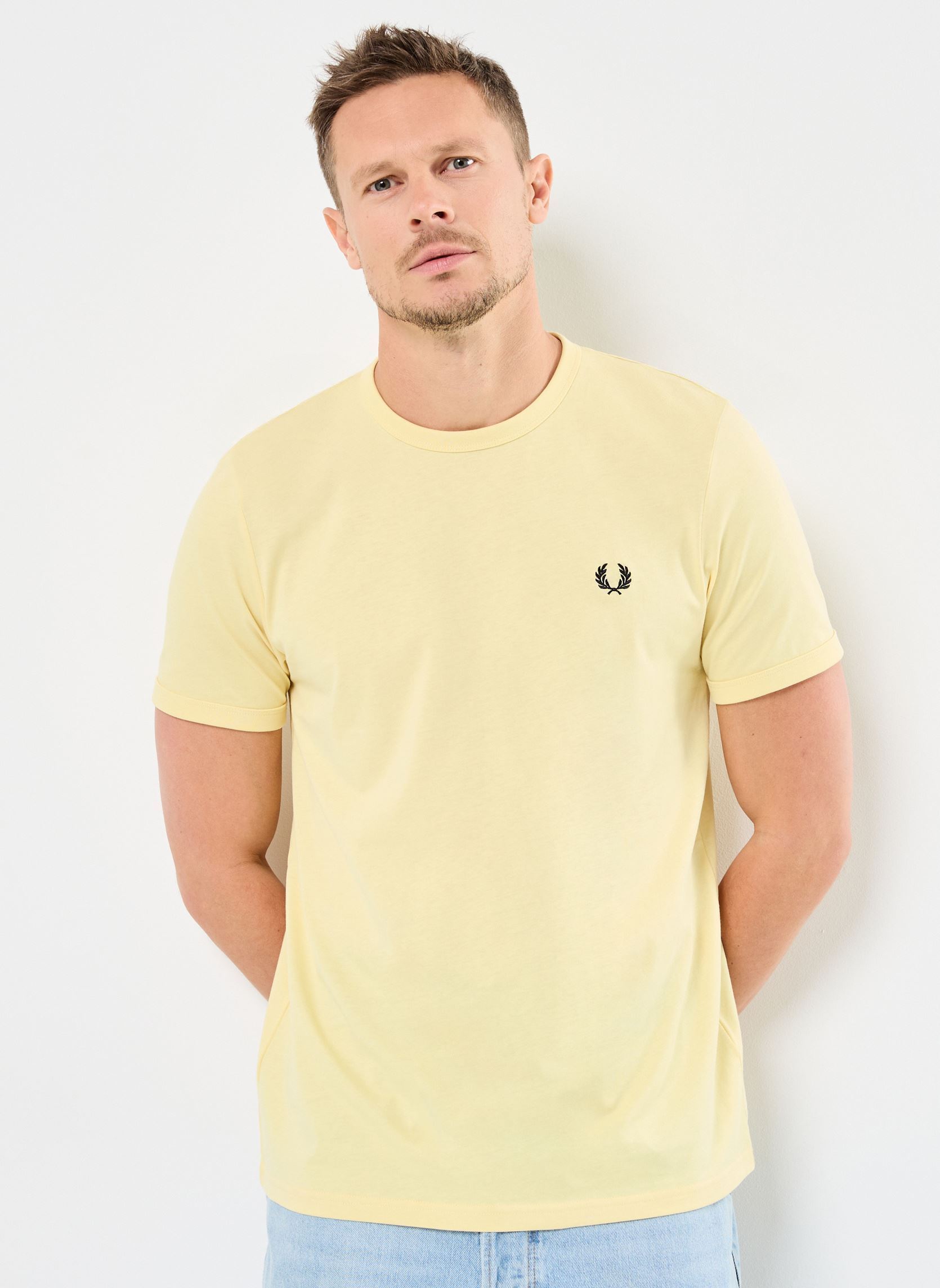 Tee-shirts Ringer T-Shirt homme jaune Fred Perry Tee-shirts Ringer T-Shirt homme jaune CHAMPION'S GOLD