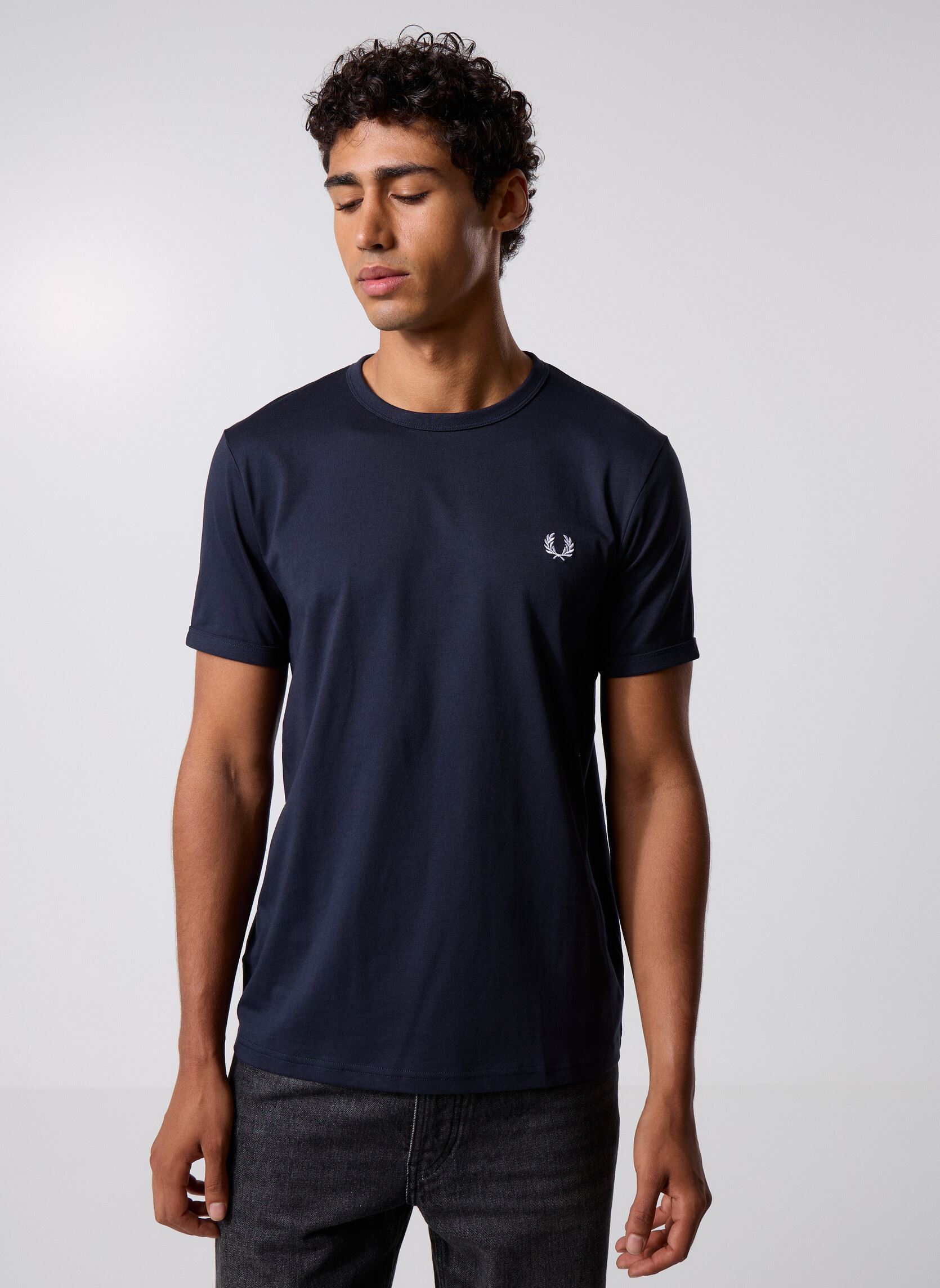 Tee-shirts Ringer T-Shirt homme bleu Fred Perry Tee-shirts Ringer T-Shirt homme bleu NAVY