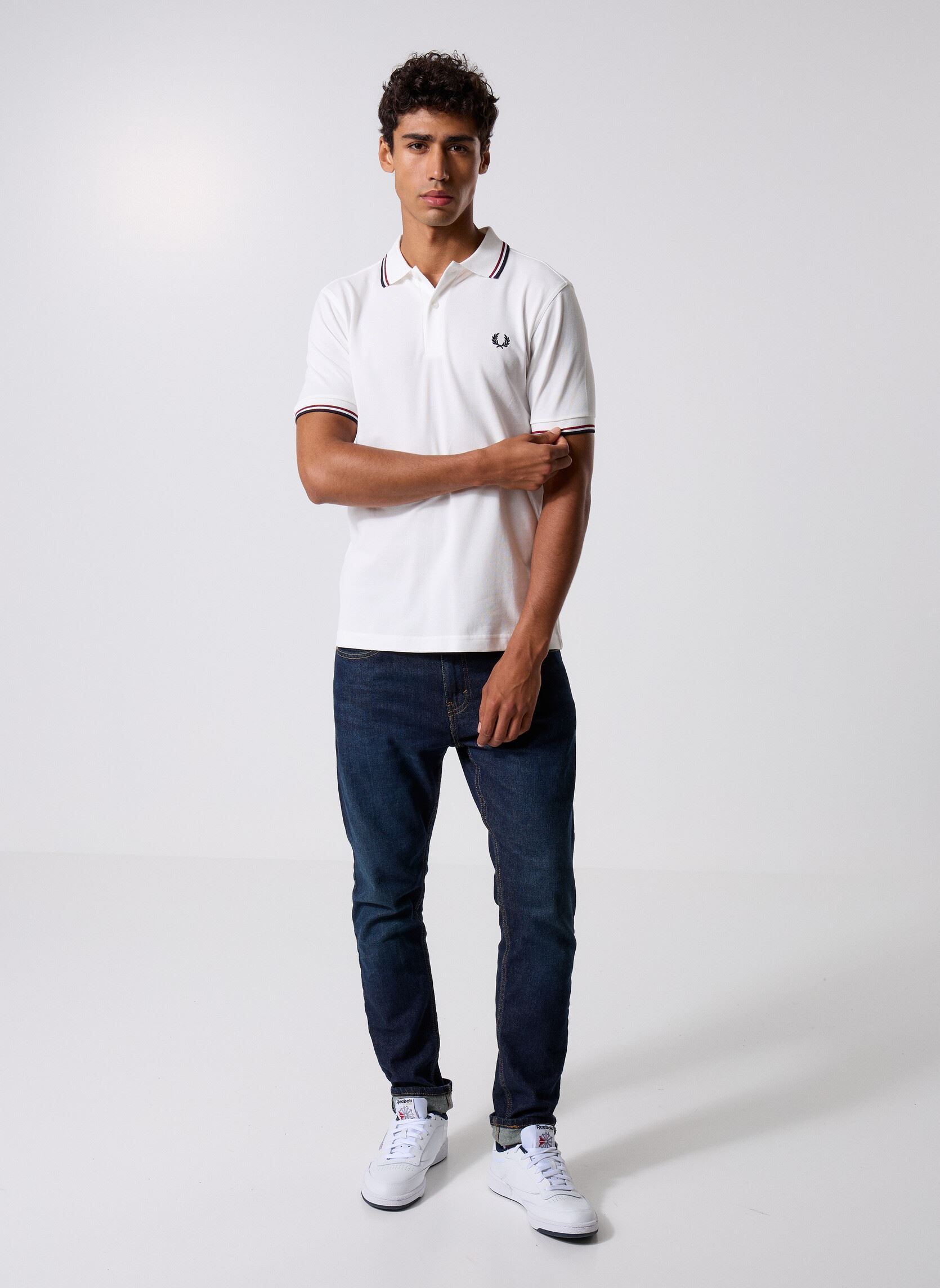 Polos Twin Tipped Fred Perry Shirt homme blanc Fred Perry Polos Twin Tipped Fred Perry Shirt homme blanc SNWHT/BRED/NVY