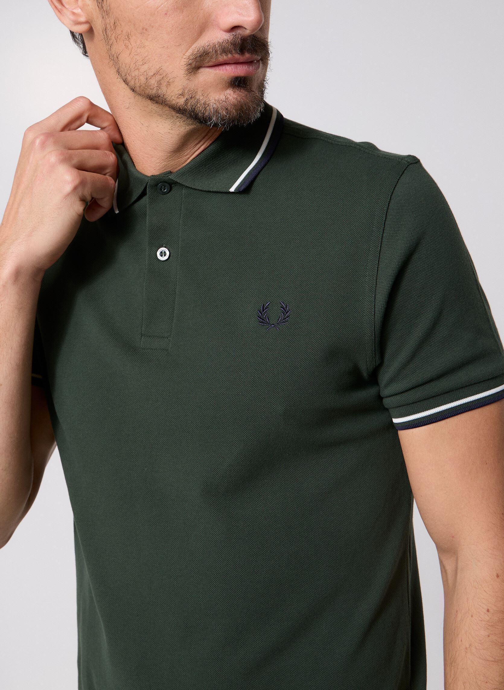 Polos Twin Tipped Fred Perry Shirt homme vert Fred Perry Polos Twin Tipped Fred Perry Shirt homme vert CRTGRN/SNWT/NVY