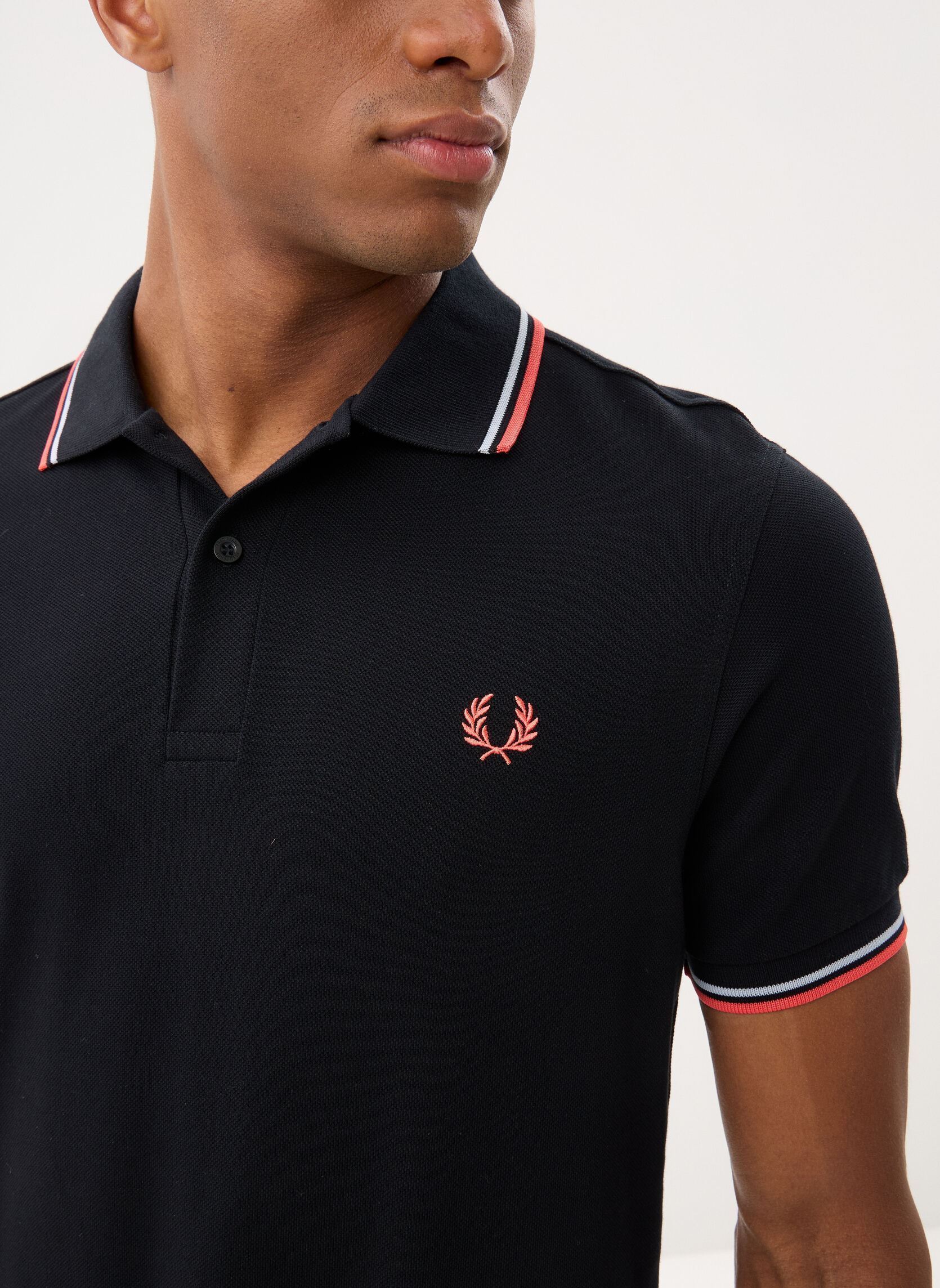 Polos Twin Tipped Fred Perry Shirt homme noir Fred Perry Polos Twin Tipped Fred Perry Shirt homme noir BLACK/DUSKY BLUE/STRAWBE