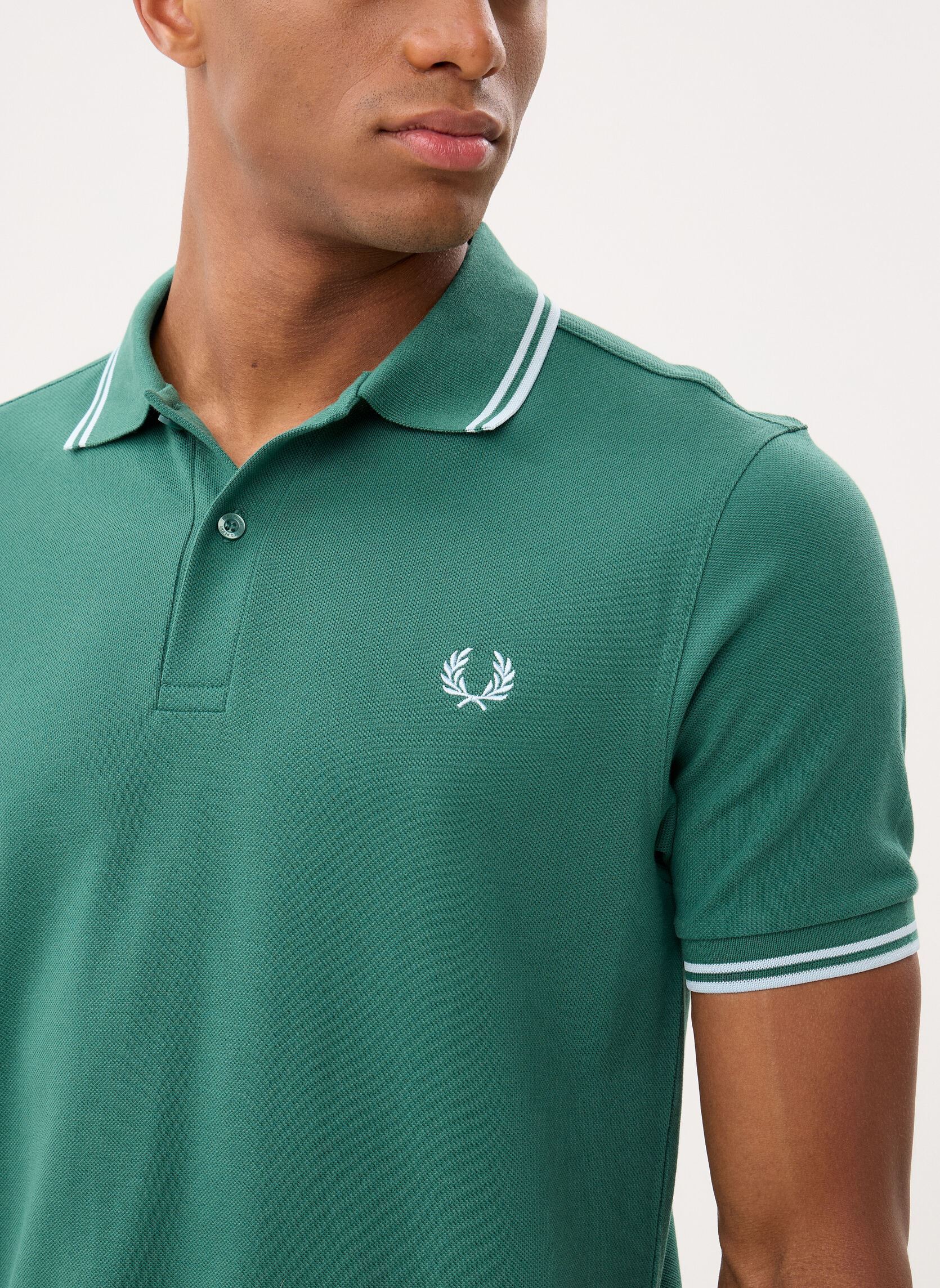 Poloshirts Twin Tipped Fred Perry Shirt herren grün Fred Perry Poloshirts Twin Tipped Fred Perry Shirt herren grün SPORT GREEN/LIGHT ICE/LIG