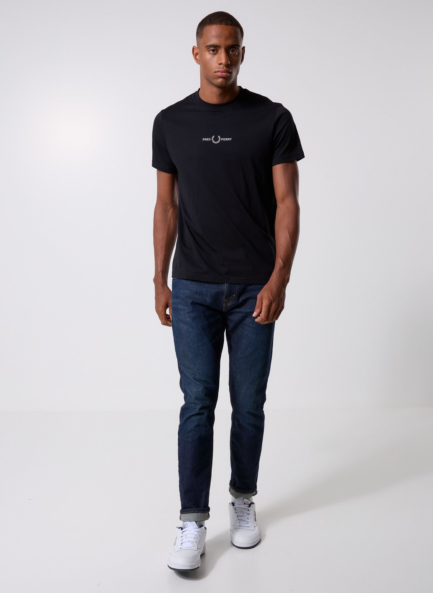 Tee-shirts Embroidered T-Shirt homme noir Fred Perry Tee-shirts Embroidered T-Shirt homme noir BLACK