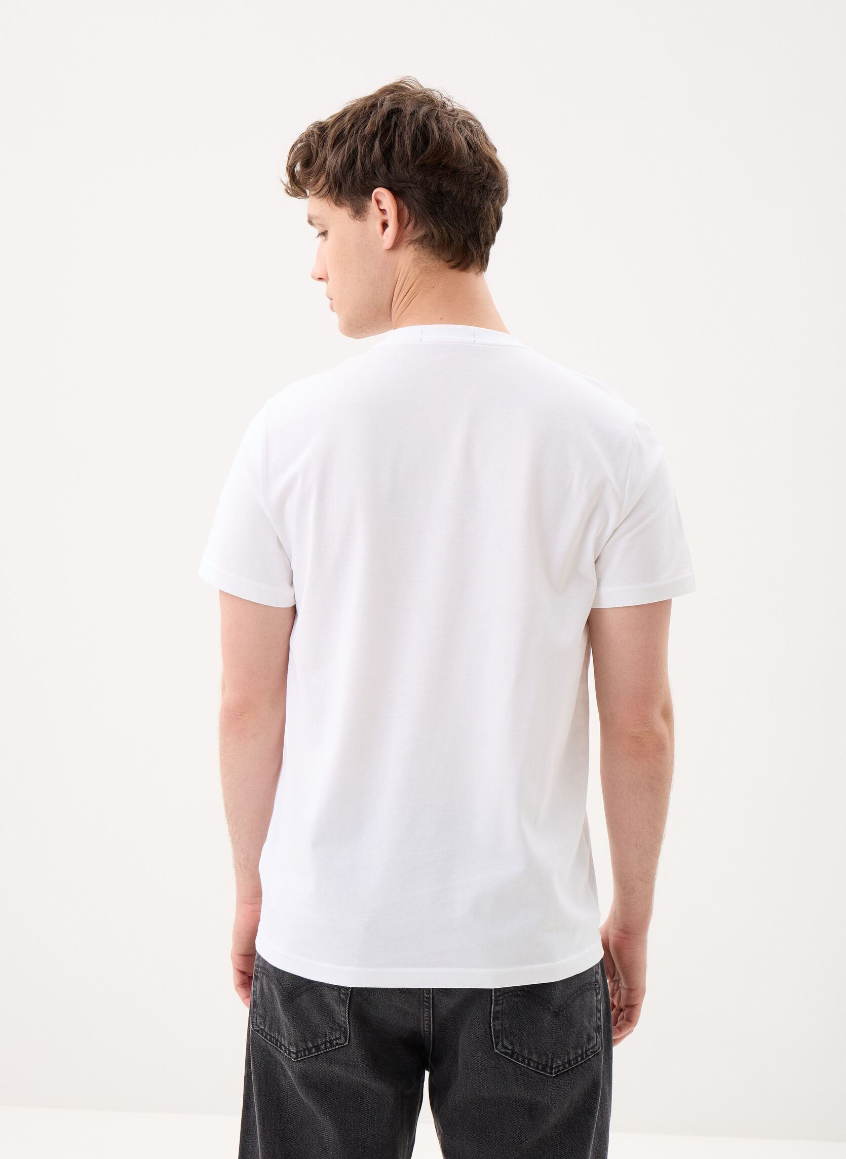 Tee-shirts Embroidered T-Shirt homme blanc Fred Perry Tee-shirts Embroidered T-Shirt homme blanc WHITE