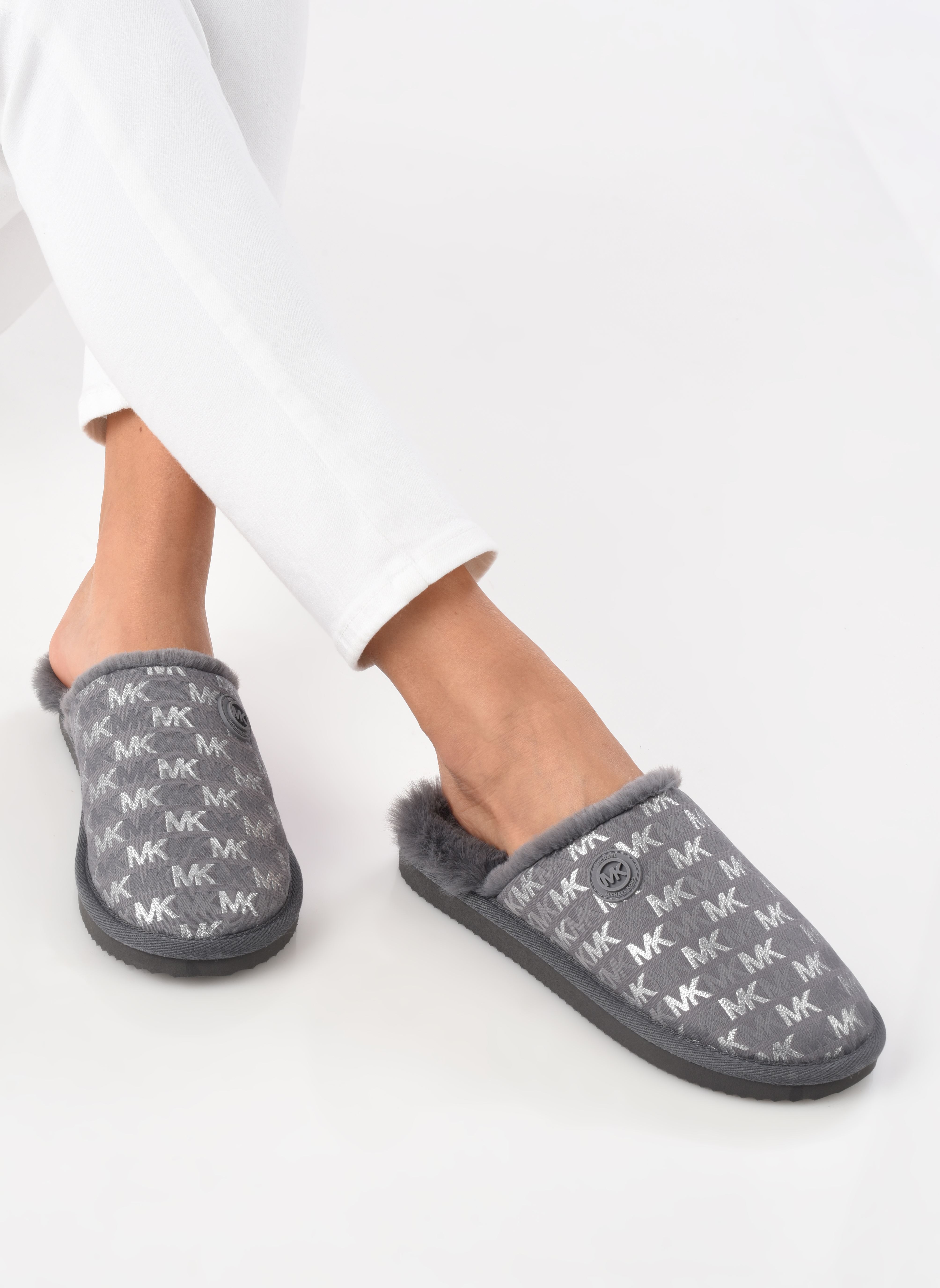 Pantoffels JANIS SLIPPER dames grijs Michael Michael Kors Pantoffels JANIS SLIPPER dames grijs Heather grey