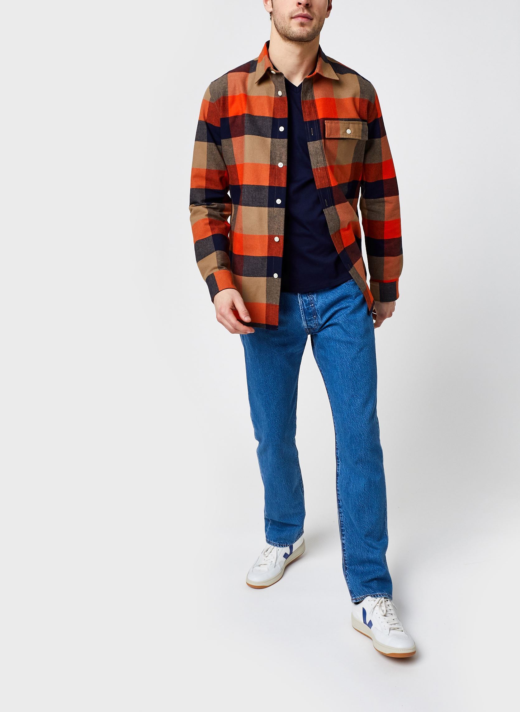 Tee-shirts T-shirt col V en jersey de coton homme bleu Lacoste Tee-shirts T-shirt col V en jersey de coton homme bleu MARINE