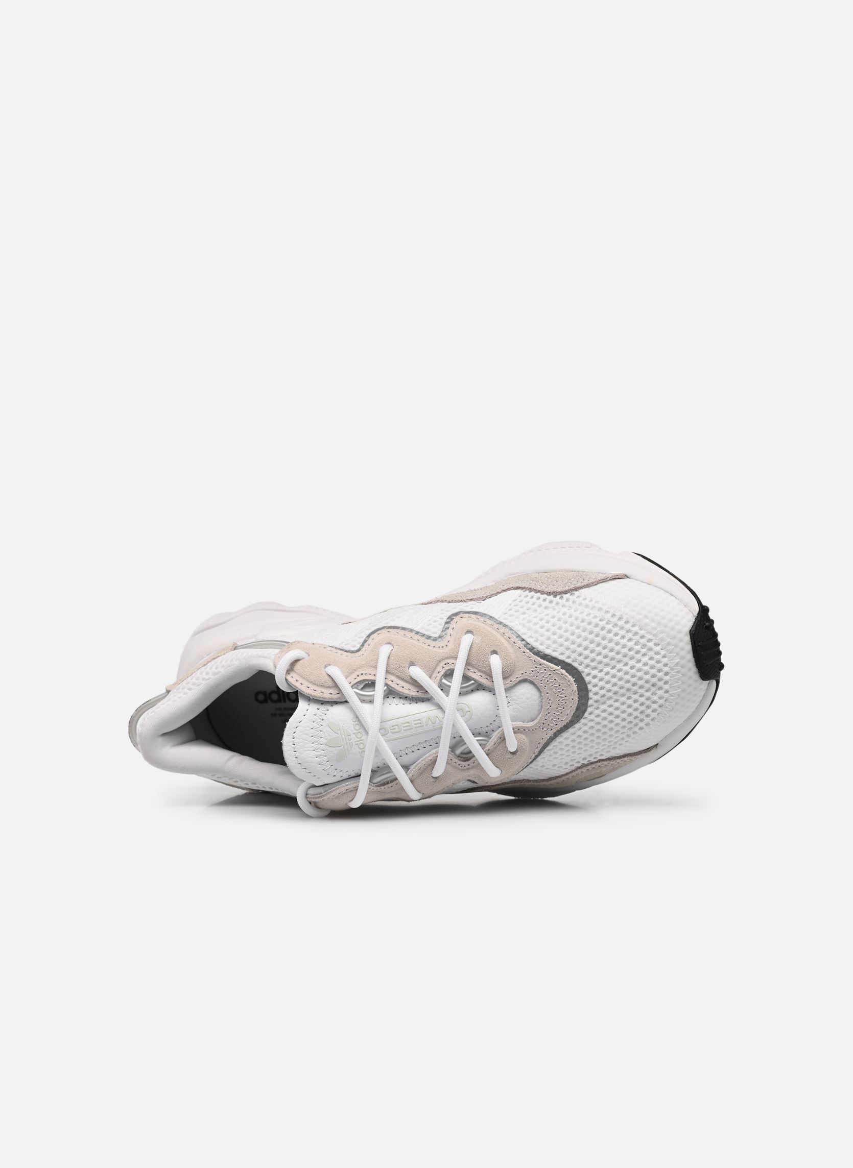 Baskets basses Ozweego J blanc adidas originals Baskets basses Ozweego J blanc FTWWHT/FTWWHT/CBLACK