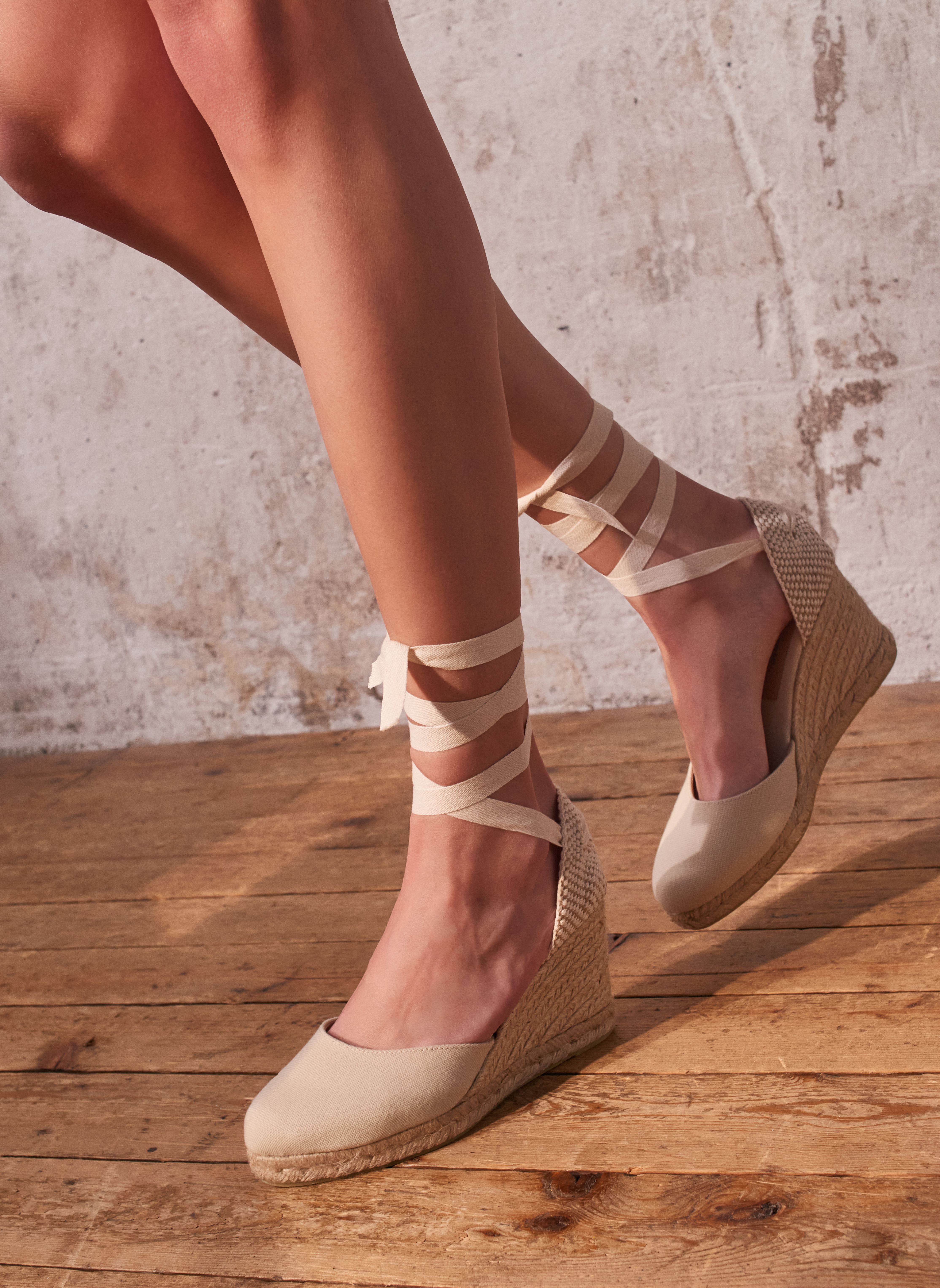 Espadrilles compensées et plateformes Daena femme blanc Georgia Rose Espadrilles compensées et plateformes Daena femme blanc ECRU