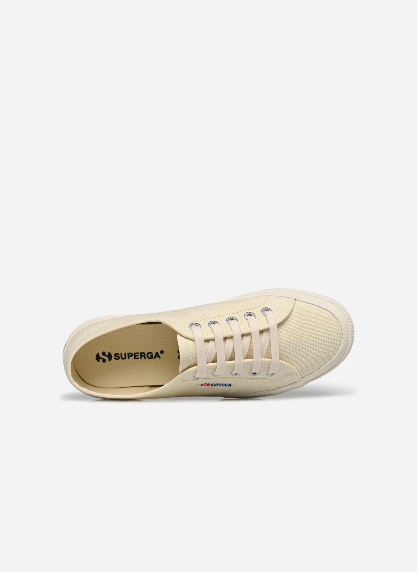 Baskets toile 2750 Cotu Classic Coton femme beige Superga Baskets toile 2750 Cotu Classic Coton femme beige BEIGE NATURAL FAVORIO
