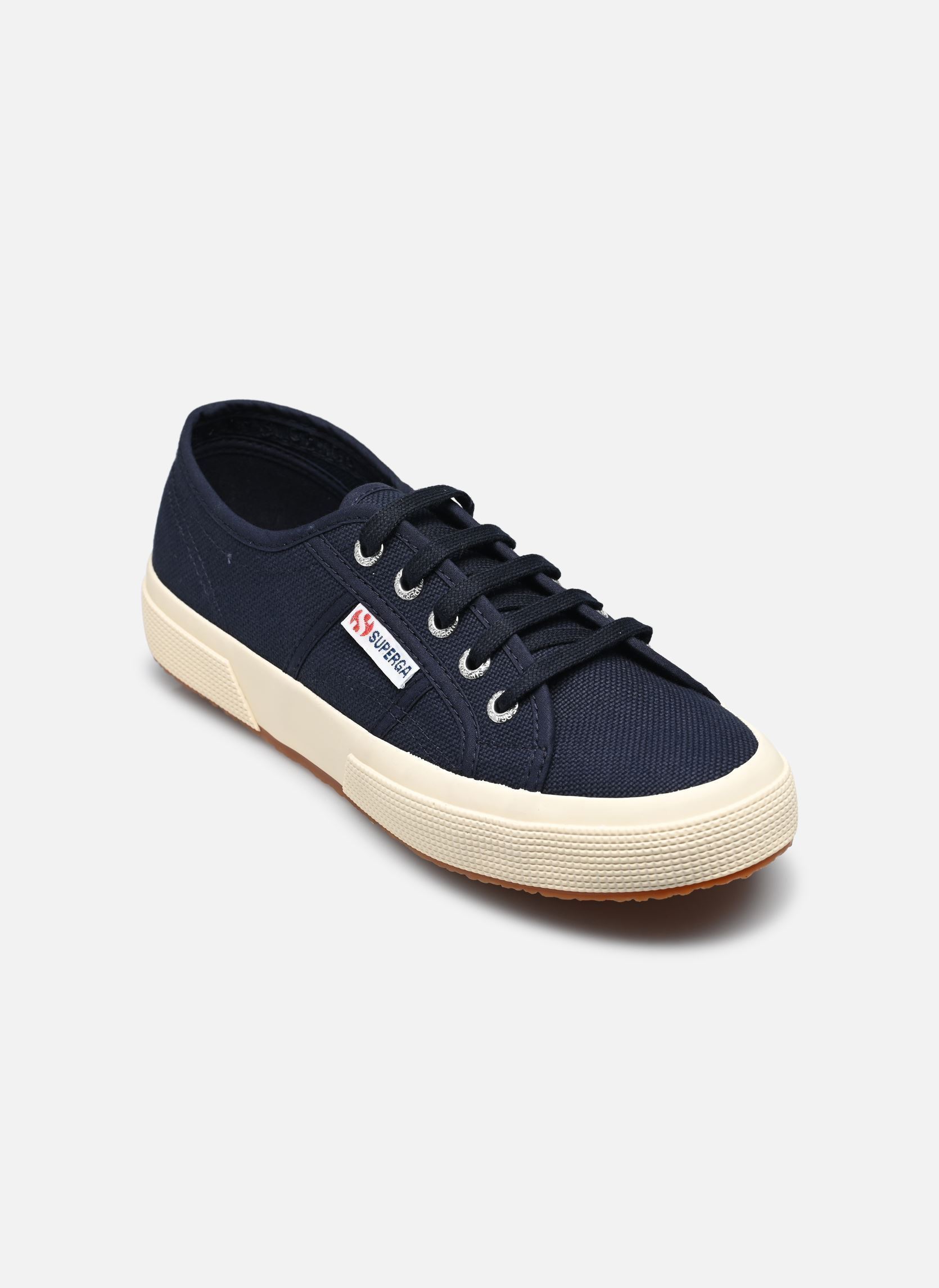 Baskets toile 2750 Cotu Classic Coton femme bleu Superga Baskets toile 2750 Cotu Classic Coton femme bleu 870849 - S000010-933 W