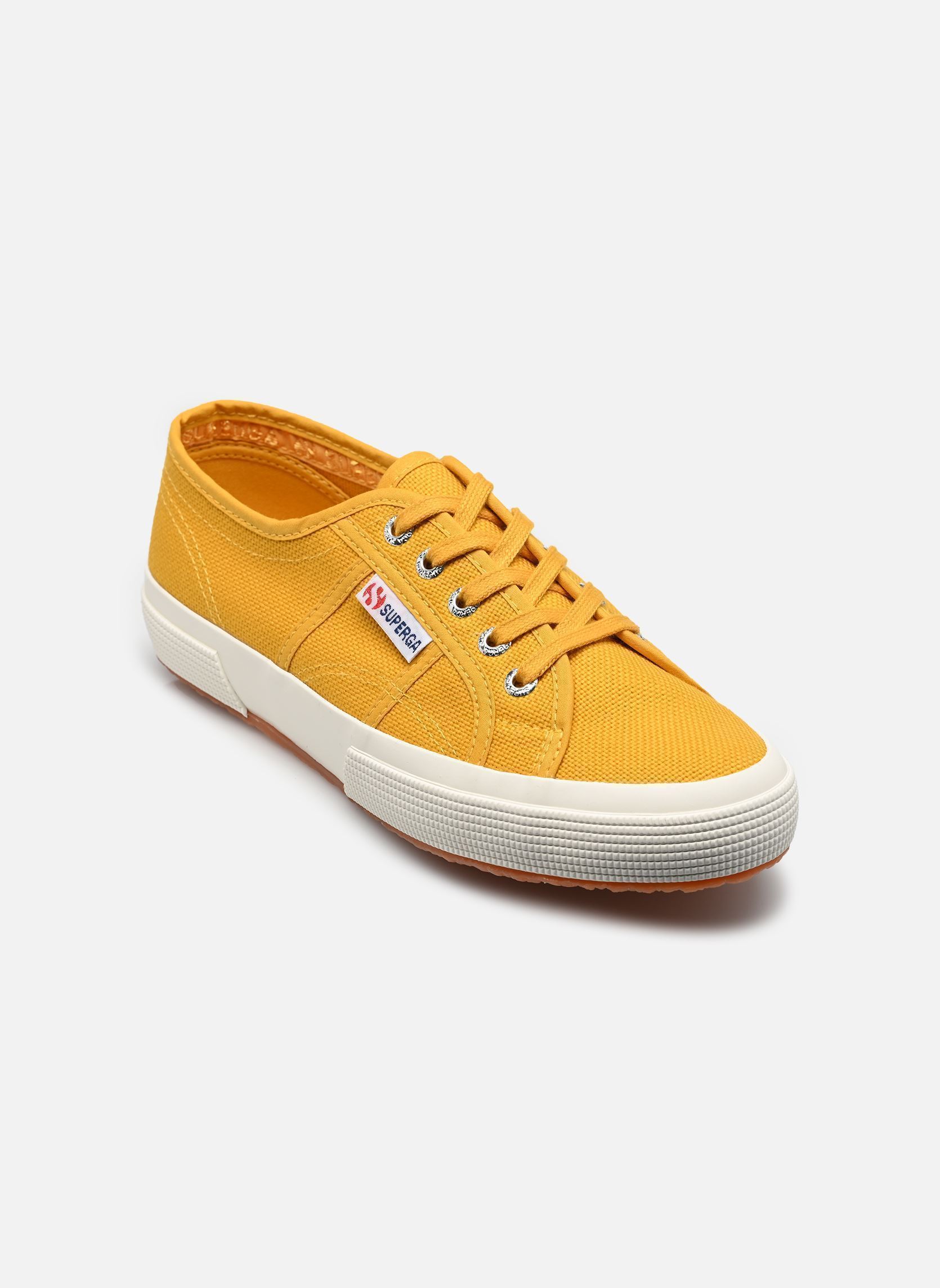 Baskets toile 2750 Cotu Classic Coton femme jaune Superga Baskets toile 2750 Cotu Classic Coton femme jaune 966465 - S000010-AYS W
