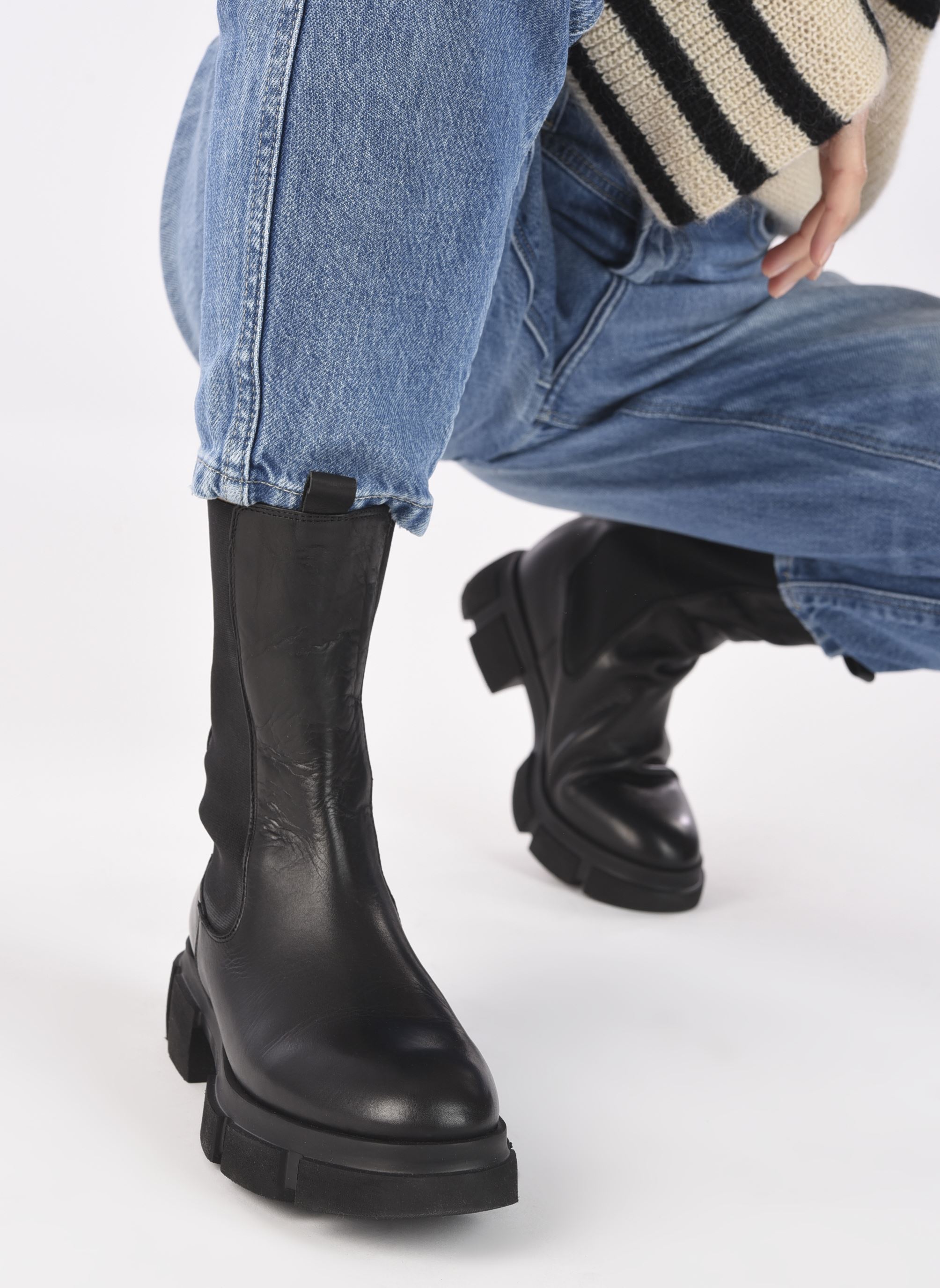 Bottines basses F60 743 femme noir Minelli Bottines basses F60 743 femme noir NOIR