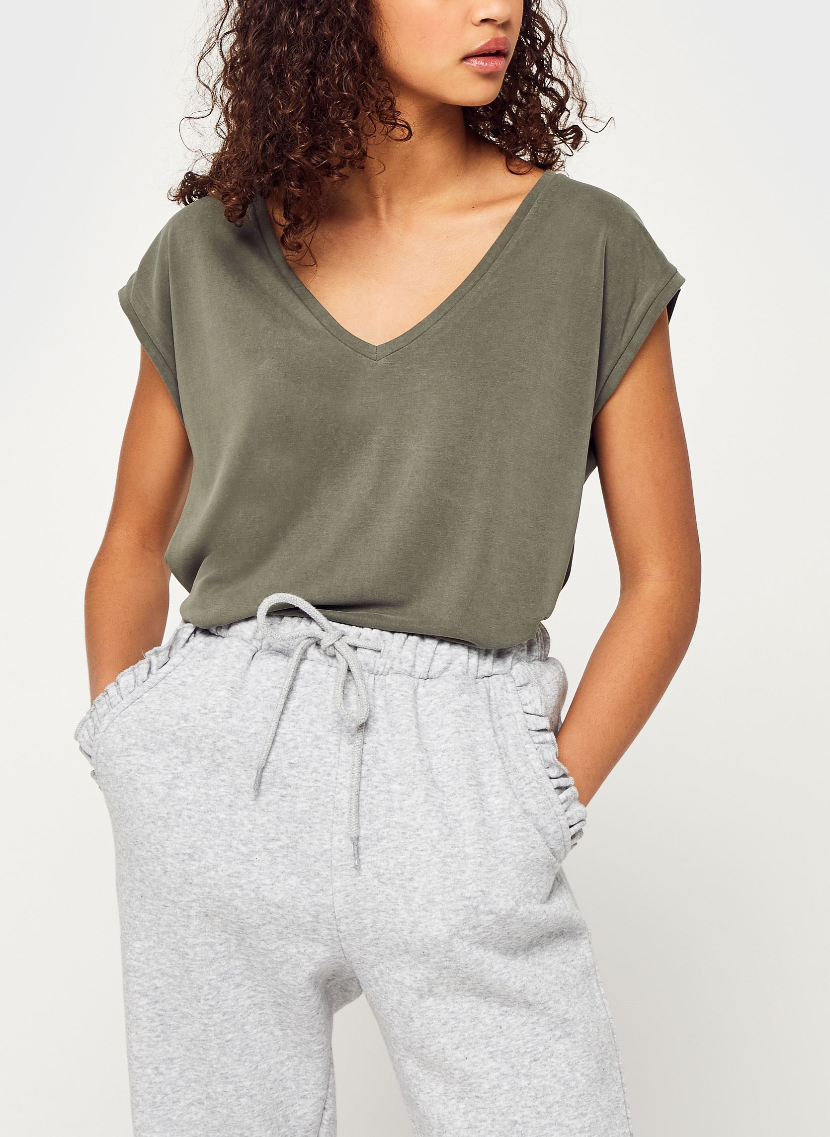 Tee-shirts Pckamala Tee Noos Bc femme vert Pieces Tee-shirts Pckamala Tee Noos Bc femme vert GRAPE LEAF