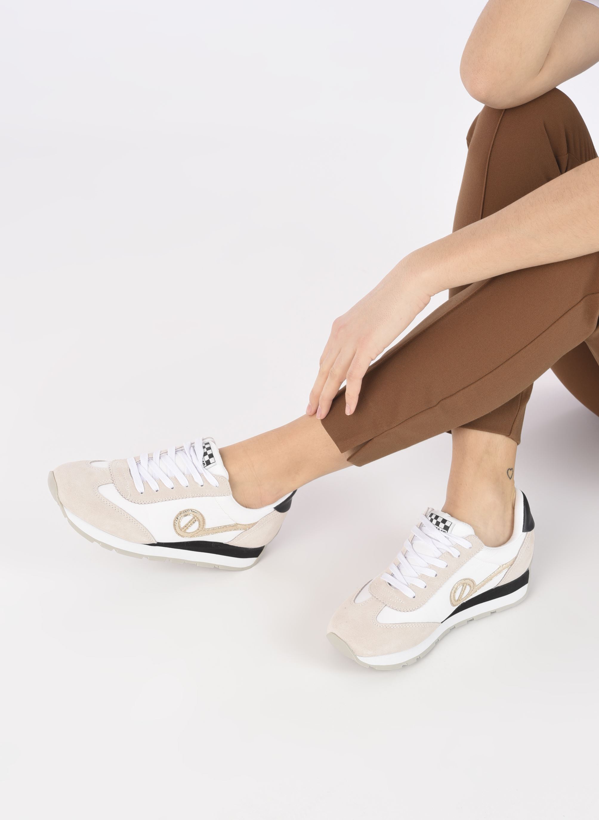 Lage sneakers City Run Jogger Suede/Breaker dames wit No Name Lage sneakers City Run Jogger Suede/Breaker dames wit WHITE/OFF WHITE