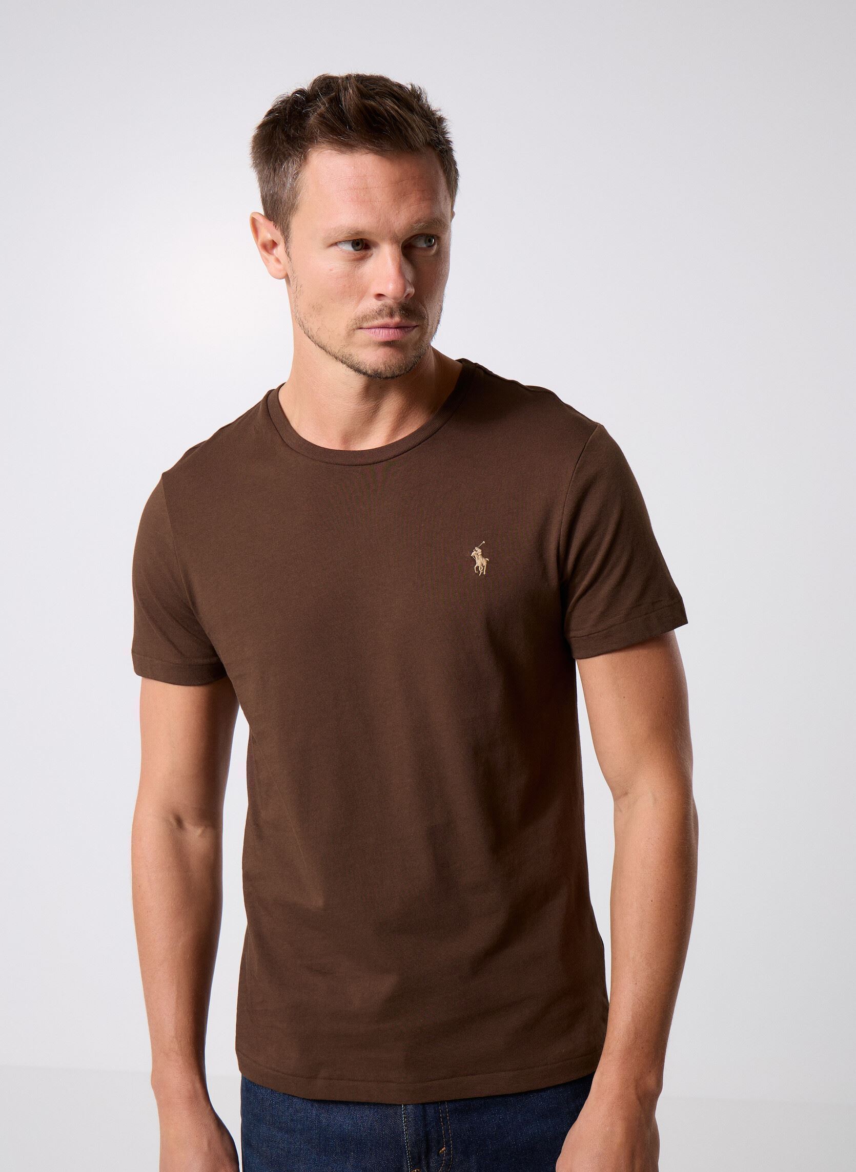 Tee-shirts T-shirt ajusté à col rond en jersey 7106 homme marron Polo Ralph Lauren Tee-shirts T-shirt ajusté à col rond en jersey 7106 homme marron NUTMEG BROWN/C8569