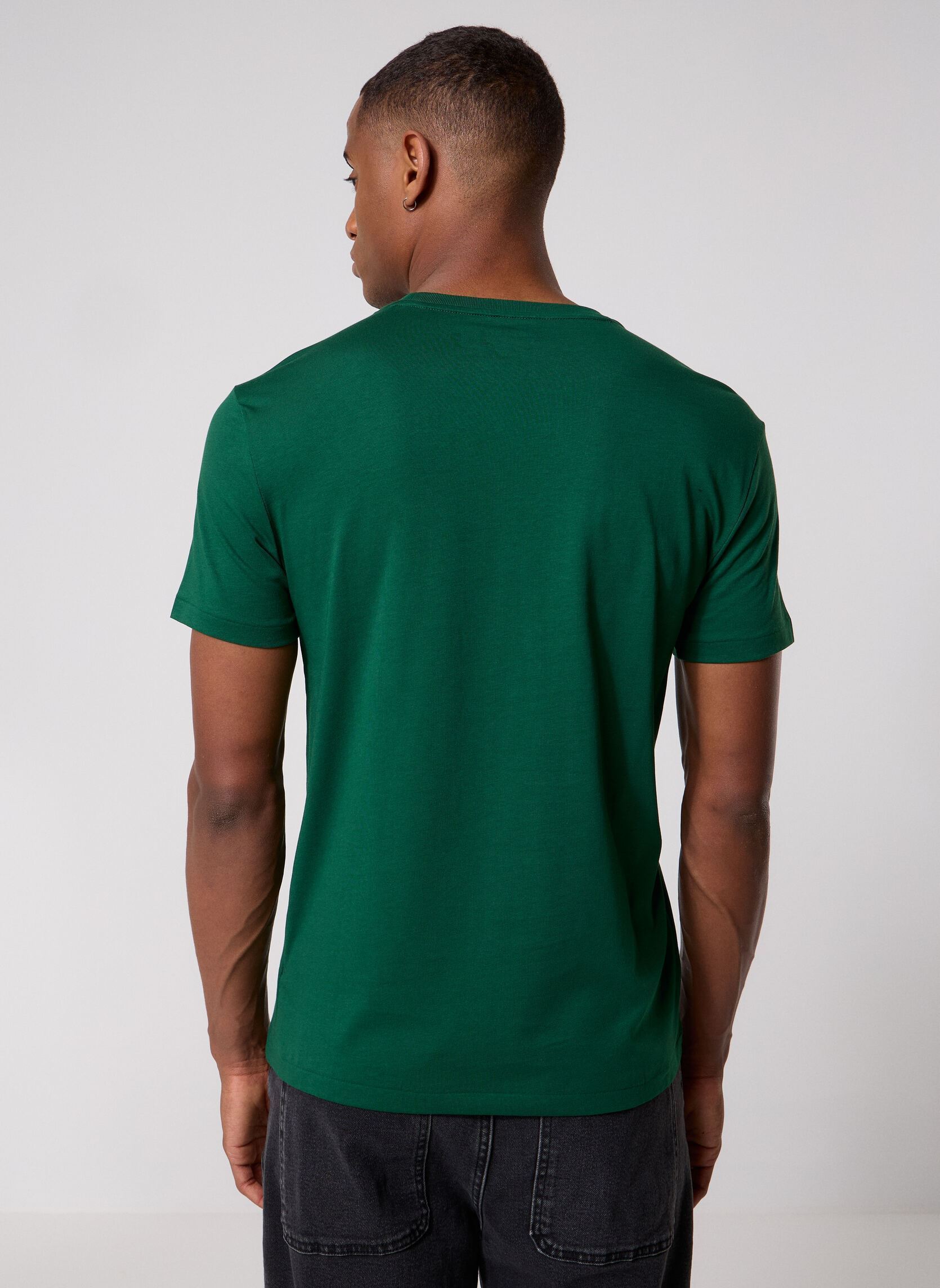 Tee-shirts T-shirt ajusté à col rond en jersey 7106 homme vert Polo Ralph Lauren Tee-shirts T-shirt ajusté à col rond en jersey 7106 homme vert NEW FOREST/C1730
