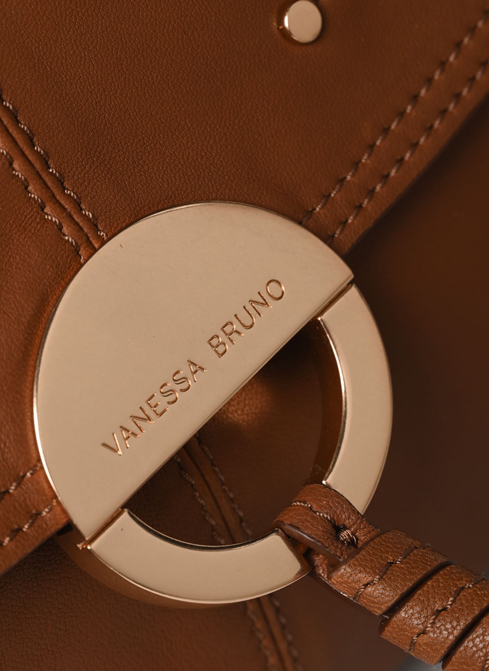 Schoudertassen Sac Crossbody Gm En Cuir Nappa dames bruin Vanessa Bruno Schoudertassen Sac Crossbody Gm En Cuir Nappa dames bruin HAVANE