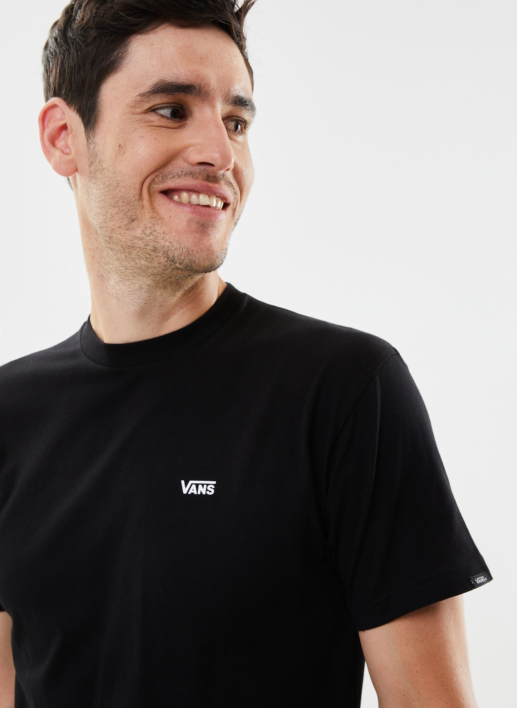 Tee-shirts Mn Left Chest Logo Tee homme noir Vans Tee-shirts Mn Left Chest Logo Tee homme noir BLACKWHITE