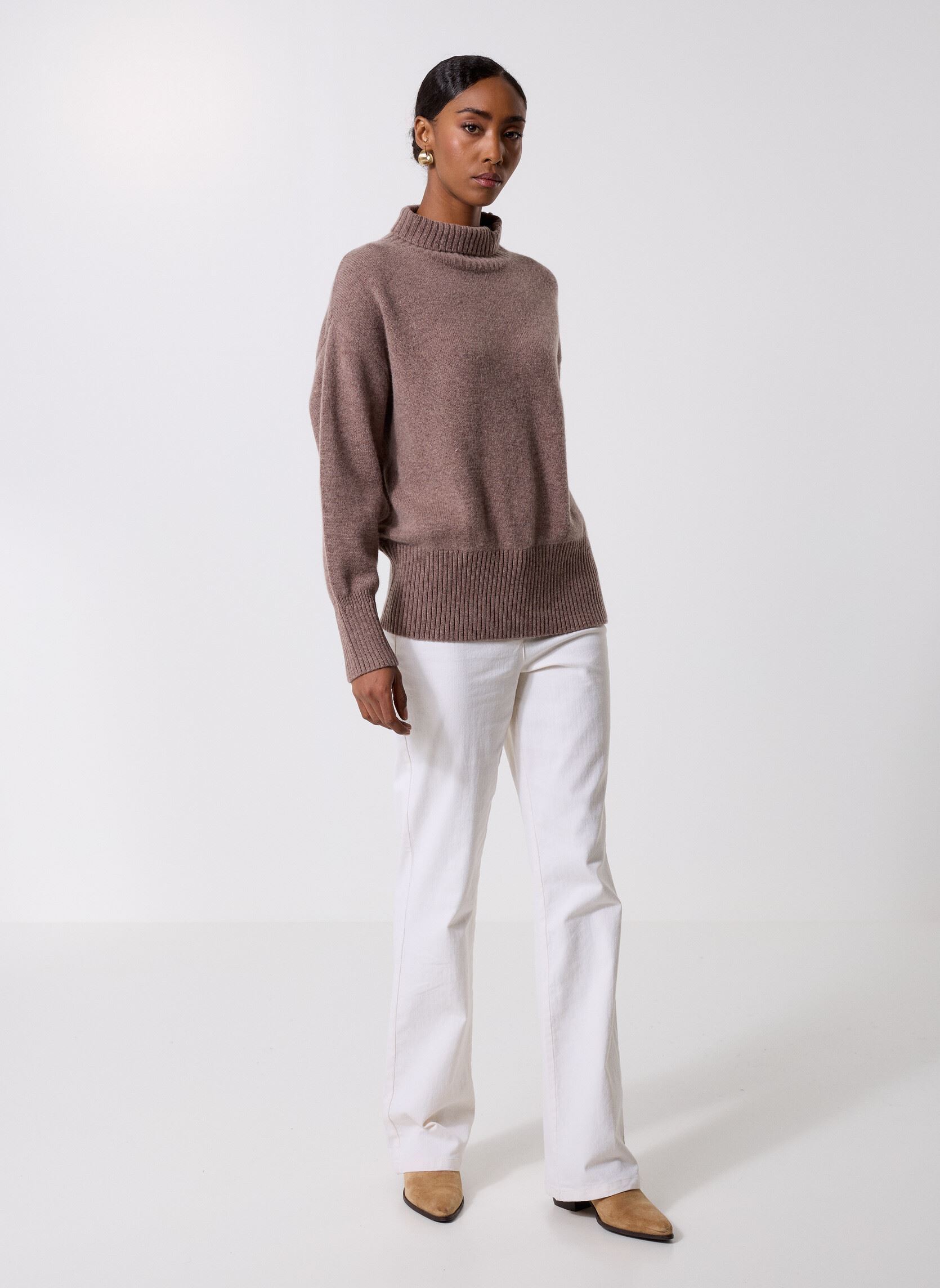 Pulls Palace femme marron Suncoo Pulls Palace femme marron Chataigne