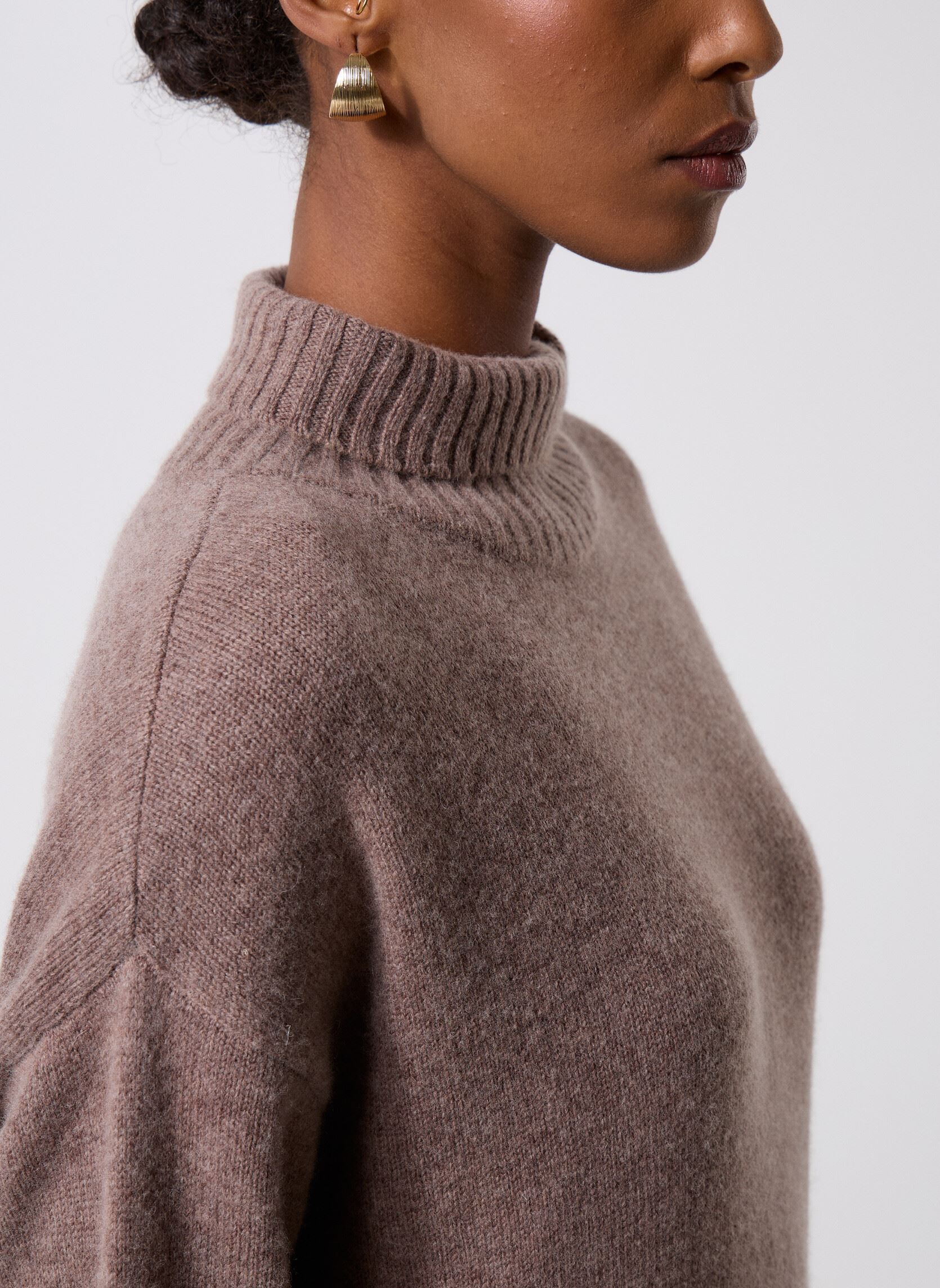 Pulls Palace femme marron Suncoo Pulls Palace femme marron Chataigne