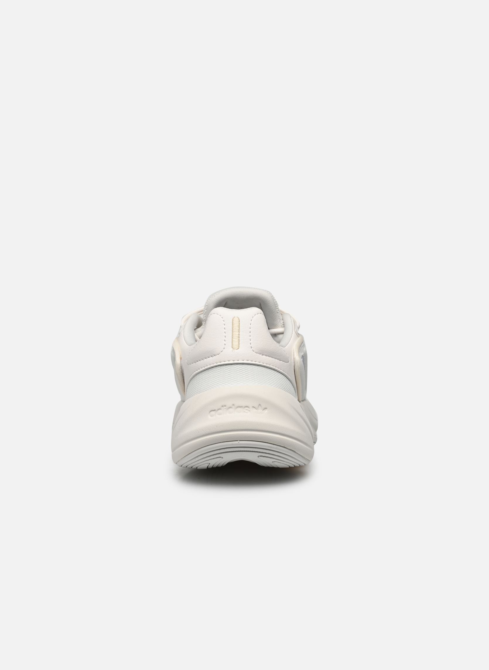 Baskets basses Ozelia W femme blanc adidas originals Baskets basses Ozelia W femme blanc CLOWHI/FTWWHT/CBLACK