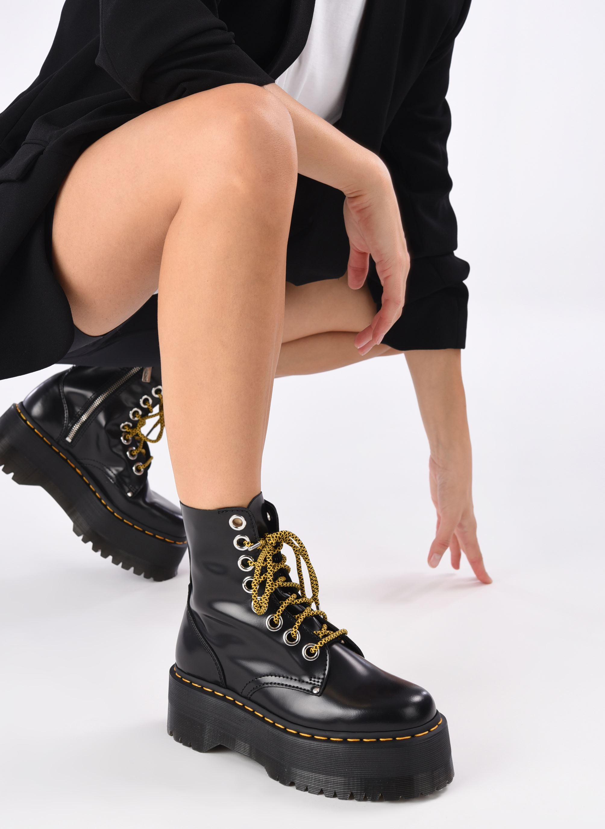 Geschnürte Stiefeletten JADON MAX BLACK BUTTERO W damen schwarz Dr. Martens Geschnürte Stiefeletten JADON MAX BLACK BUTTERO W damen schwarz BLACK