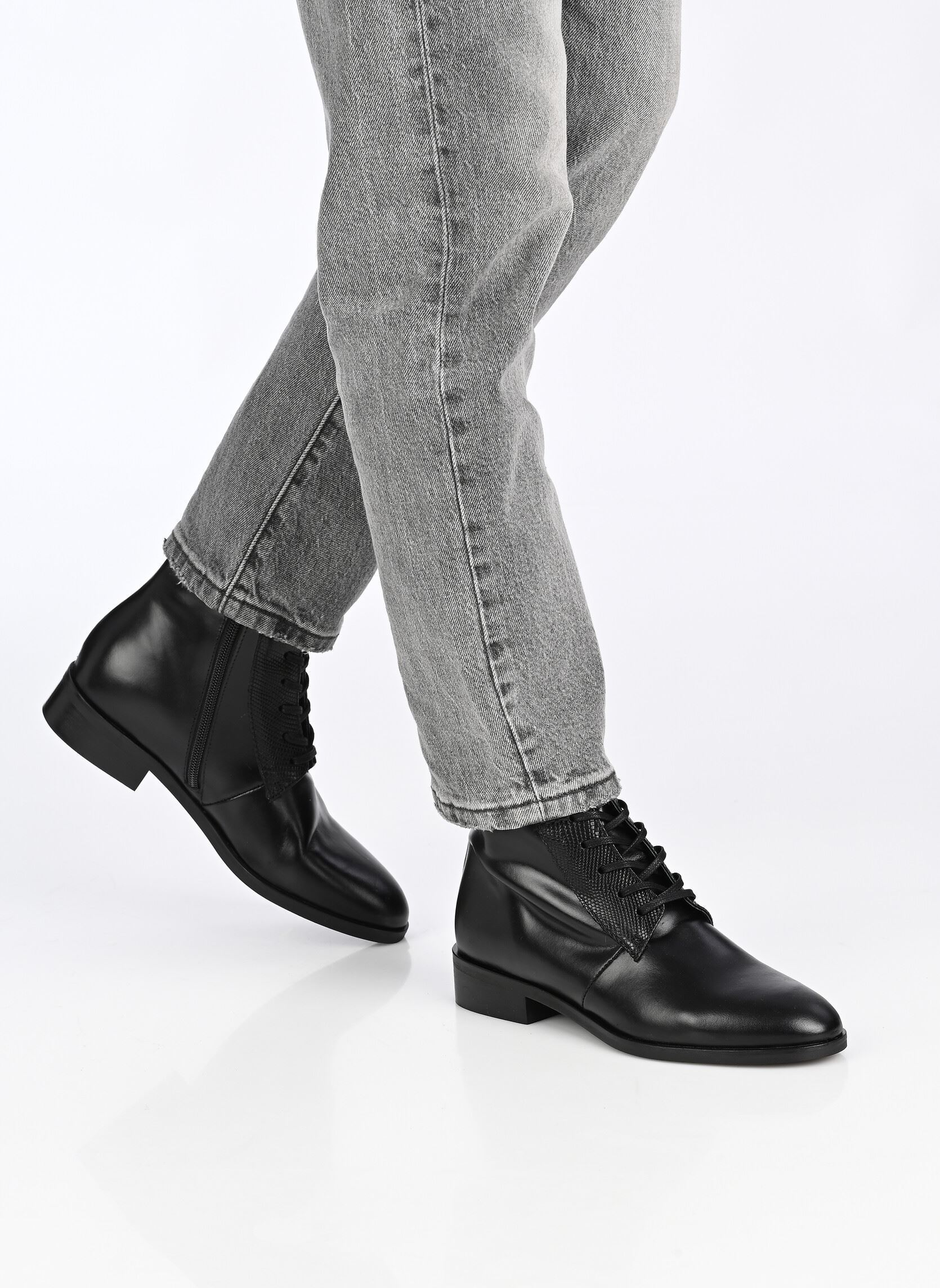 Bottines à lacets DASTAN femme noir Jonak Bottines à lacets DASTAN femme noir CUIR/REPTILE NOIR