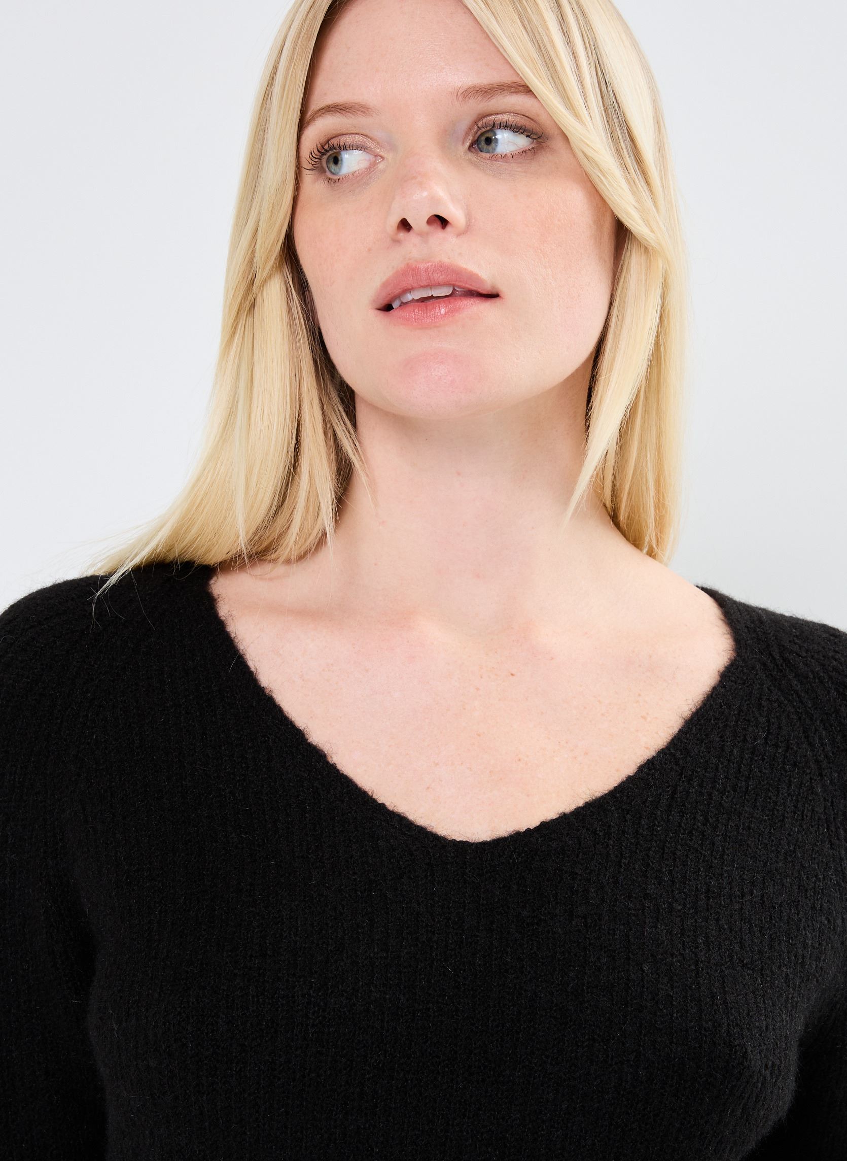 Pulls Pcellen Ls V-Neck Knit Noos Bc femme noir Pieces Pulls Pcellen Ls V-Neck Knit Noos Bc femme noir BLACK
