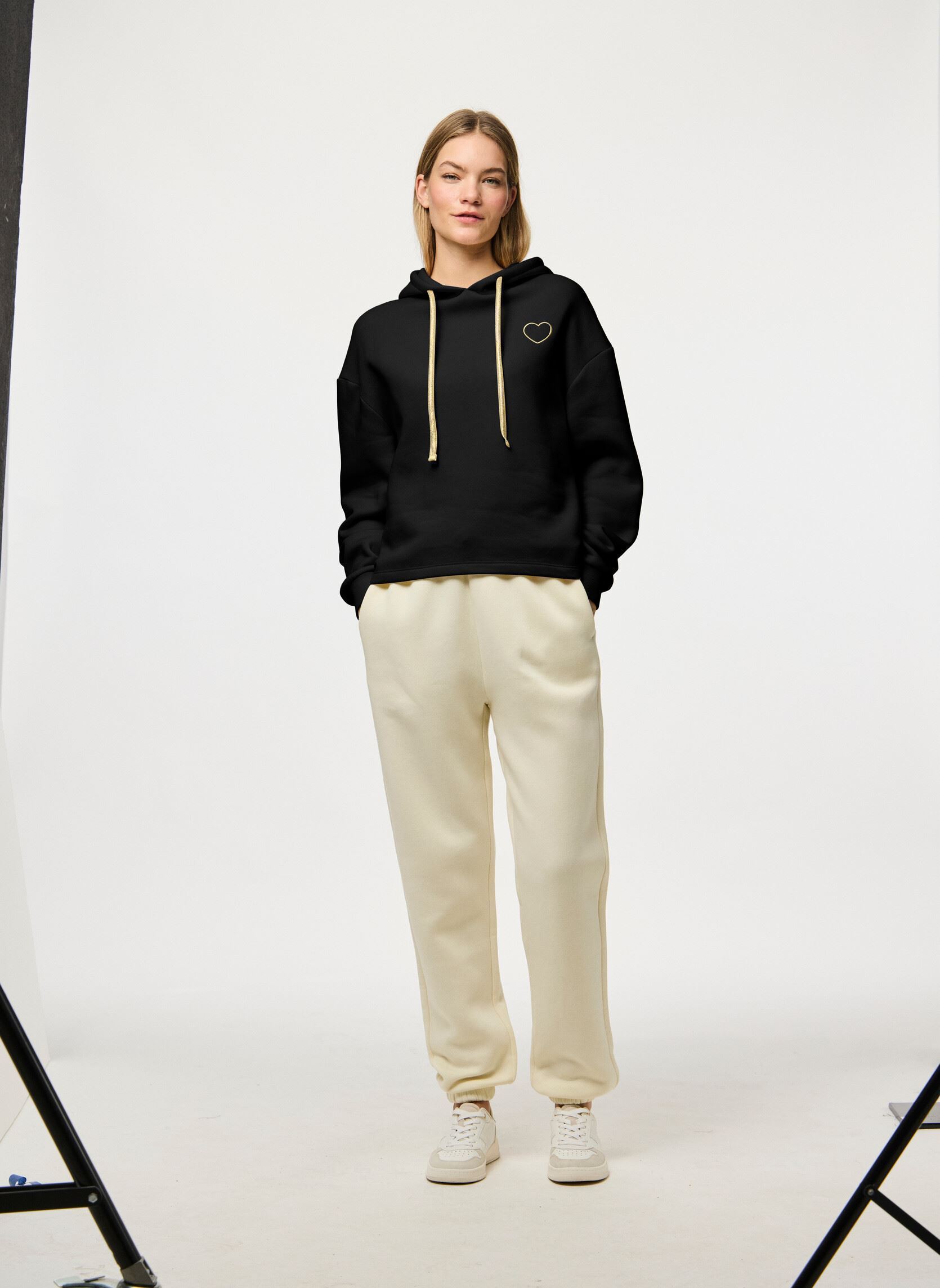 Felpe con cappuccio Pcchilli Ls Heart Hoodie D2D donna nero Pieces Felpe con cappuccio Pcchilli Ls Heart Hoodie D2D donna nero Black Leopard Heart