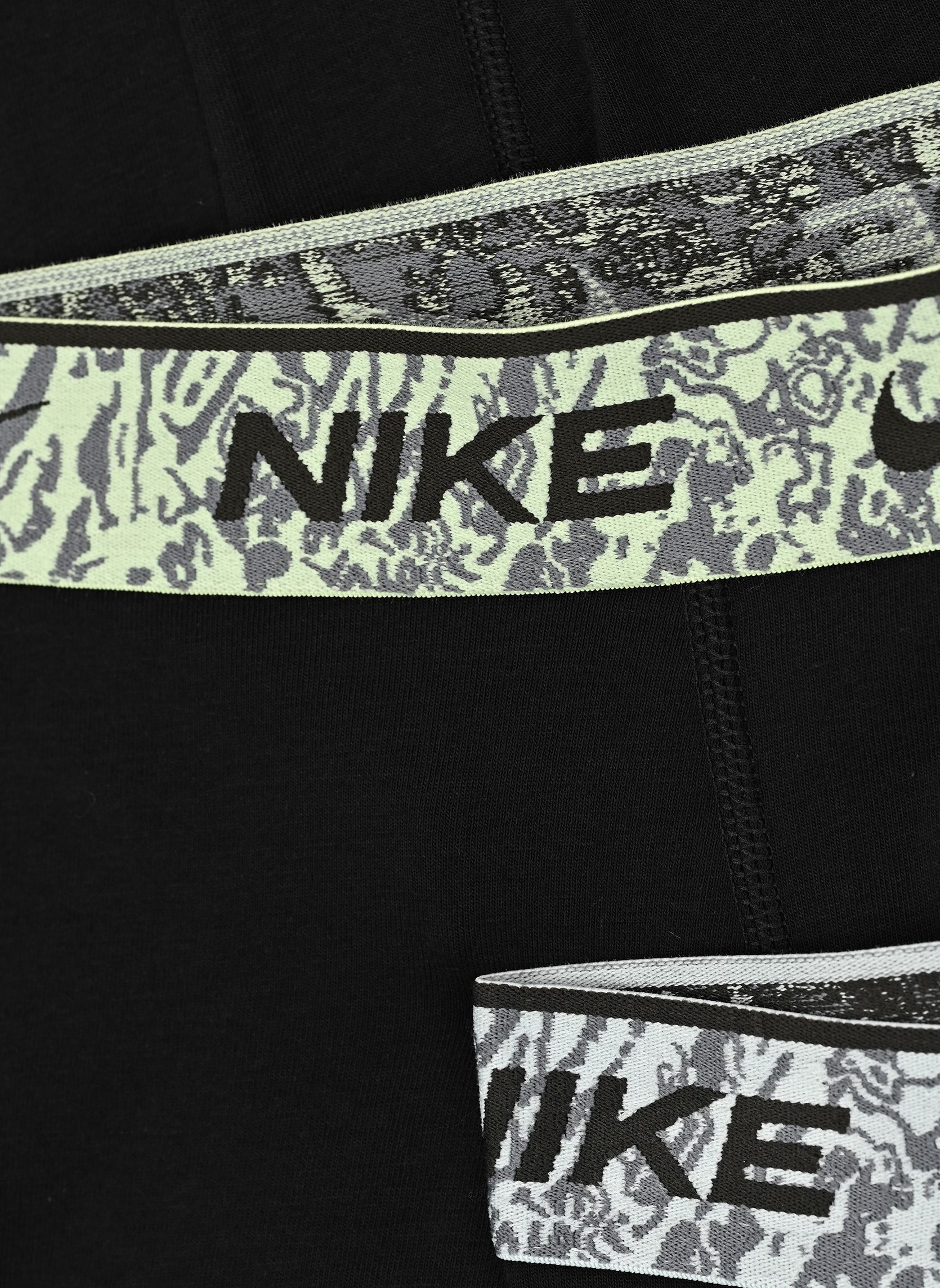 Pantalons Trunk 3P Cotton homme multicolore Nike Underwear Pantalons Trunk 3P Cotton homme multicolore BLK - GLAC BL/ BRLY VLT/SEQ MR