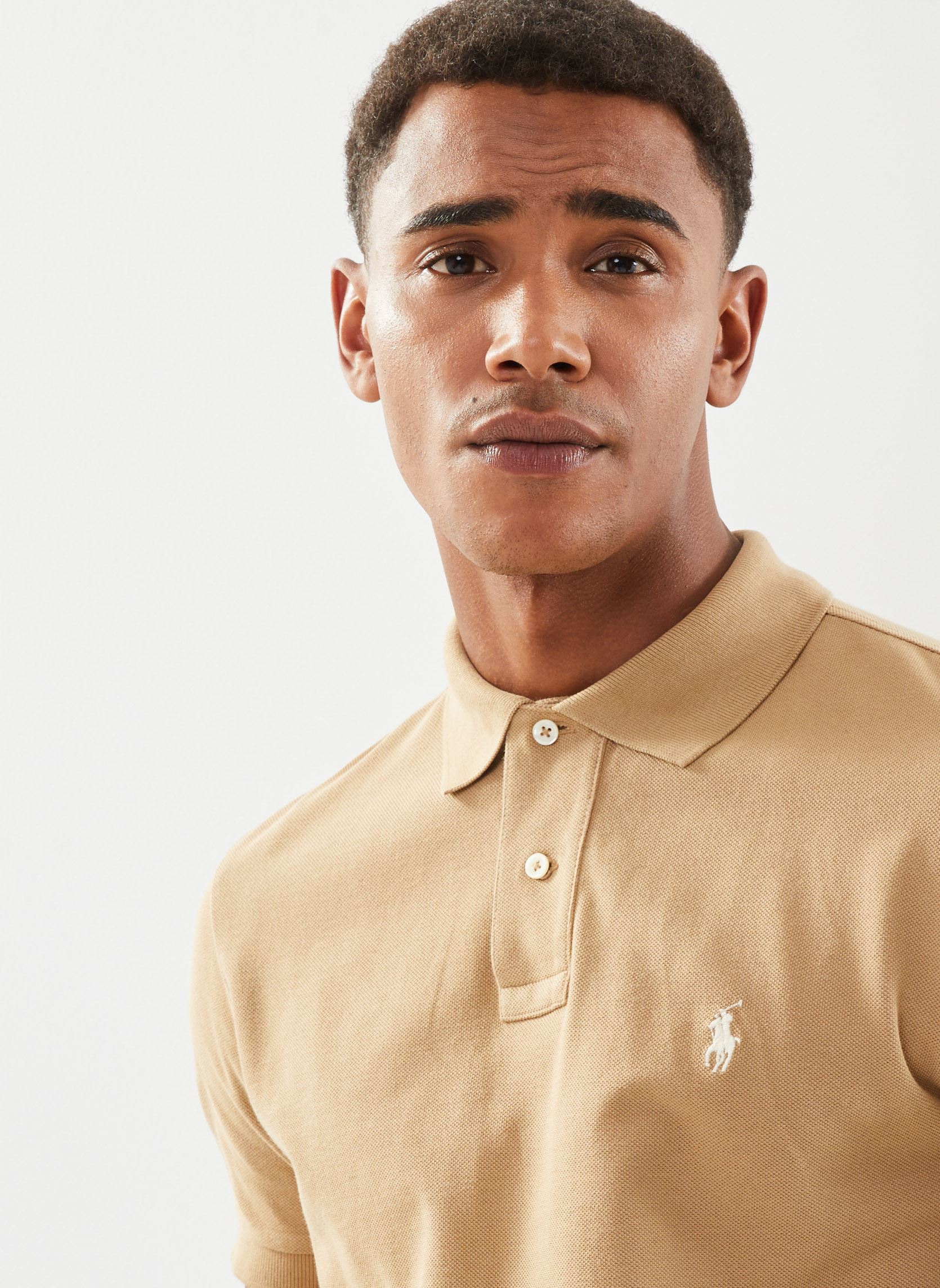 Polos Polo Coupe Ajustée En Piqué 710680784 homme beige Polo Ralph Lauren Polos Polo Coupe Ajustée En Piqué 710680784 homme beige LUXURY TAN/C8176