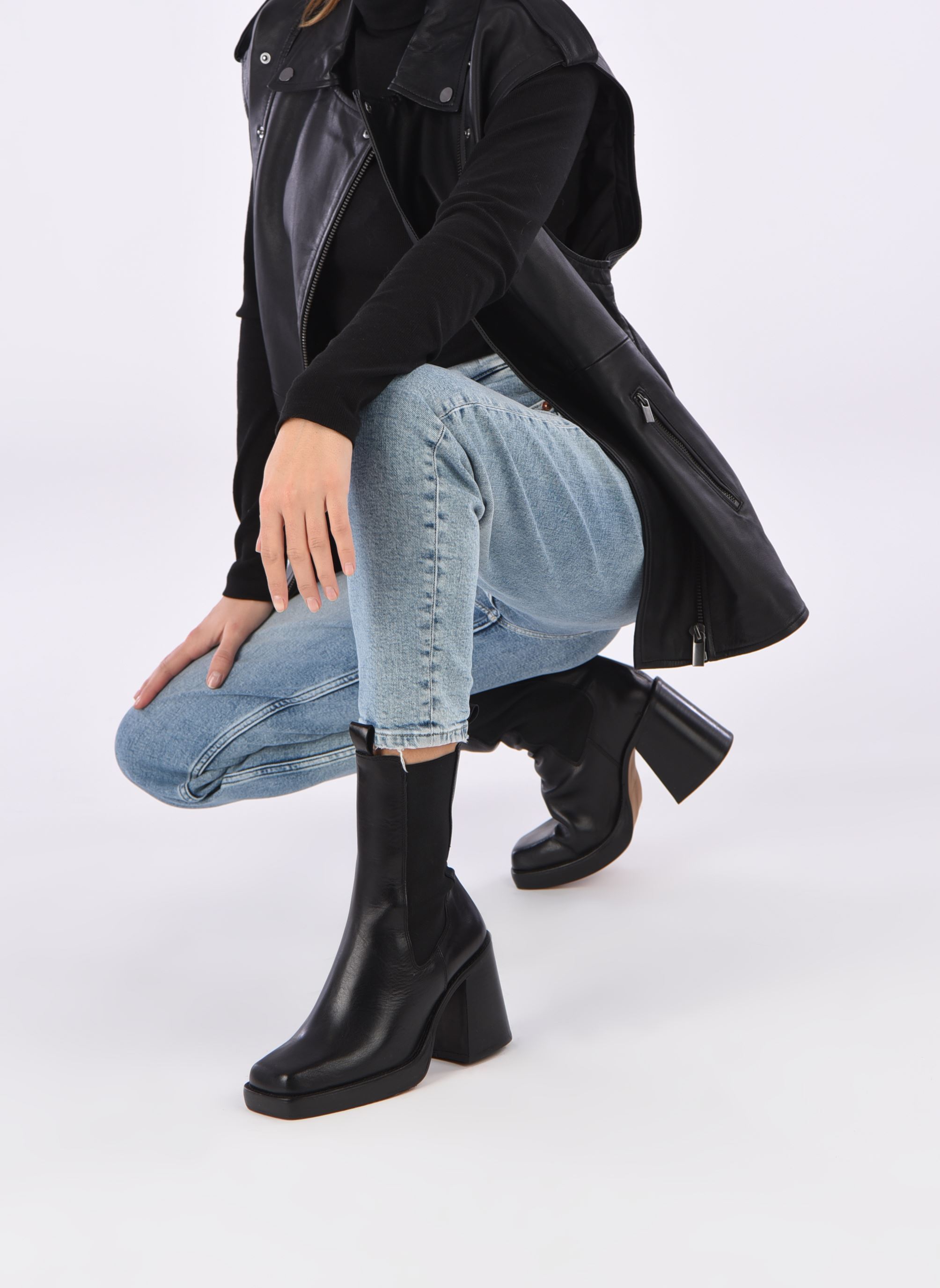 Bottines basses BOSSA femme noir Jonak Bottines basses BOSSA femme noir Cuir noir
