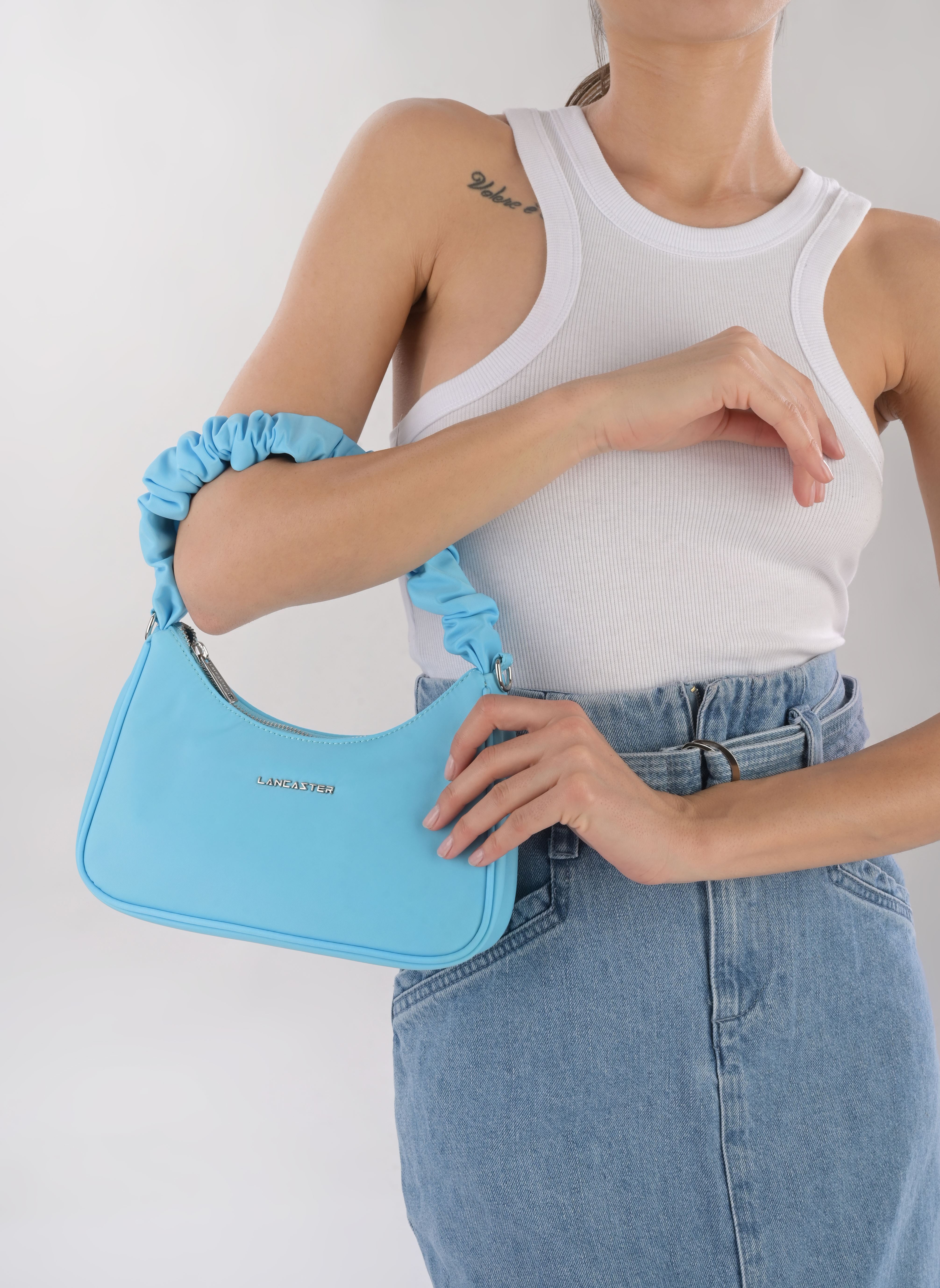Sacs Sac Baguette Zippé Basic Chouchou femme bleu Lancaster Sacs Sac Baguette Zippé Basic Chouchou femme bleu BLEU ATOLL