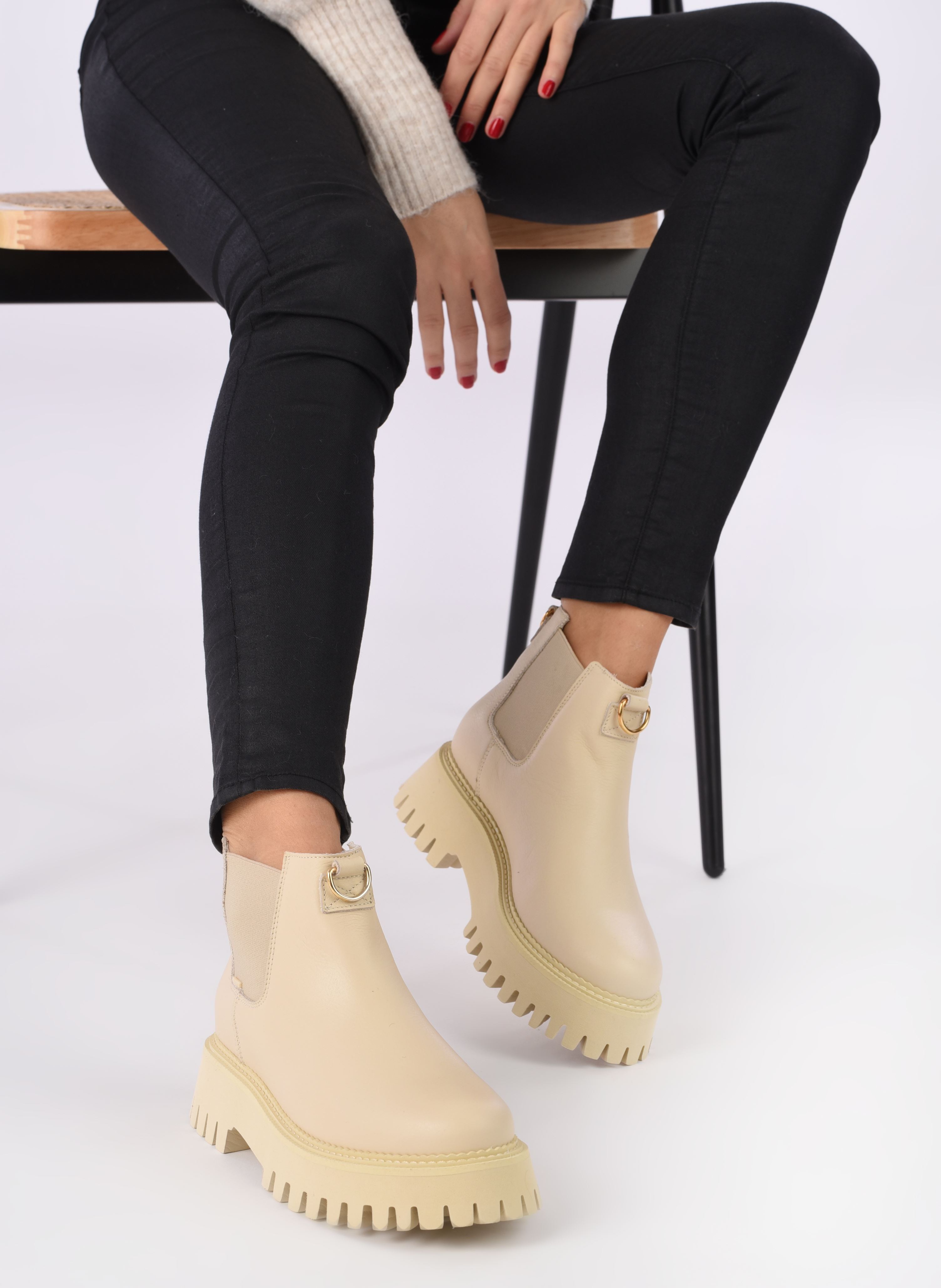 Bottines basses Groov-y 47377 femme beige Bronx Bottines basses Groov-y 47377 femme beige CAMEL