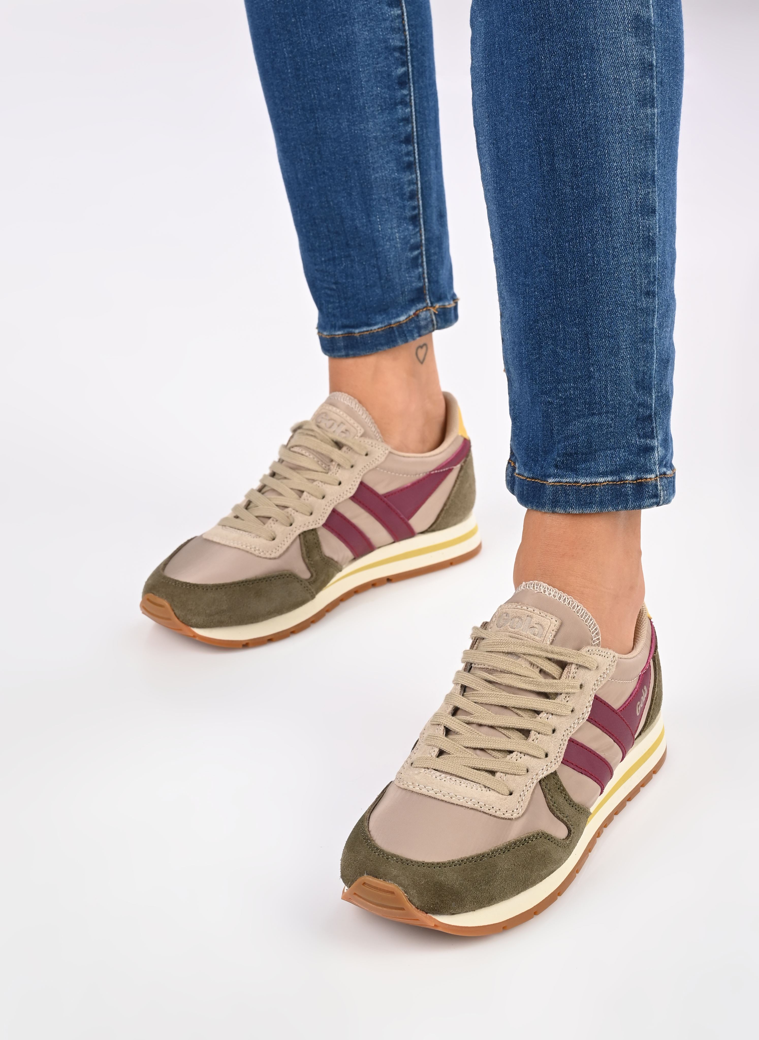 Niedrige Sneaker Daytona Chute damen mehrfarbig Gola Niedrige Sneaker Daytona Chute damen mehrfarbig BONE/KHAKI/CERISE
