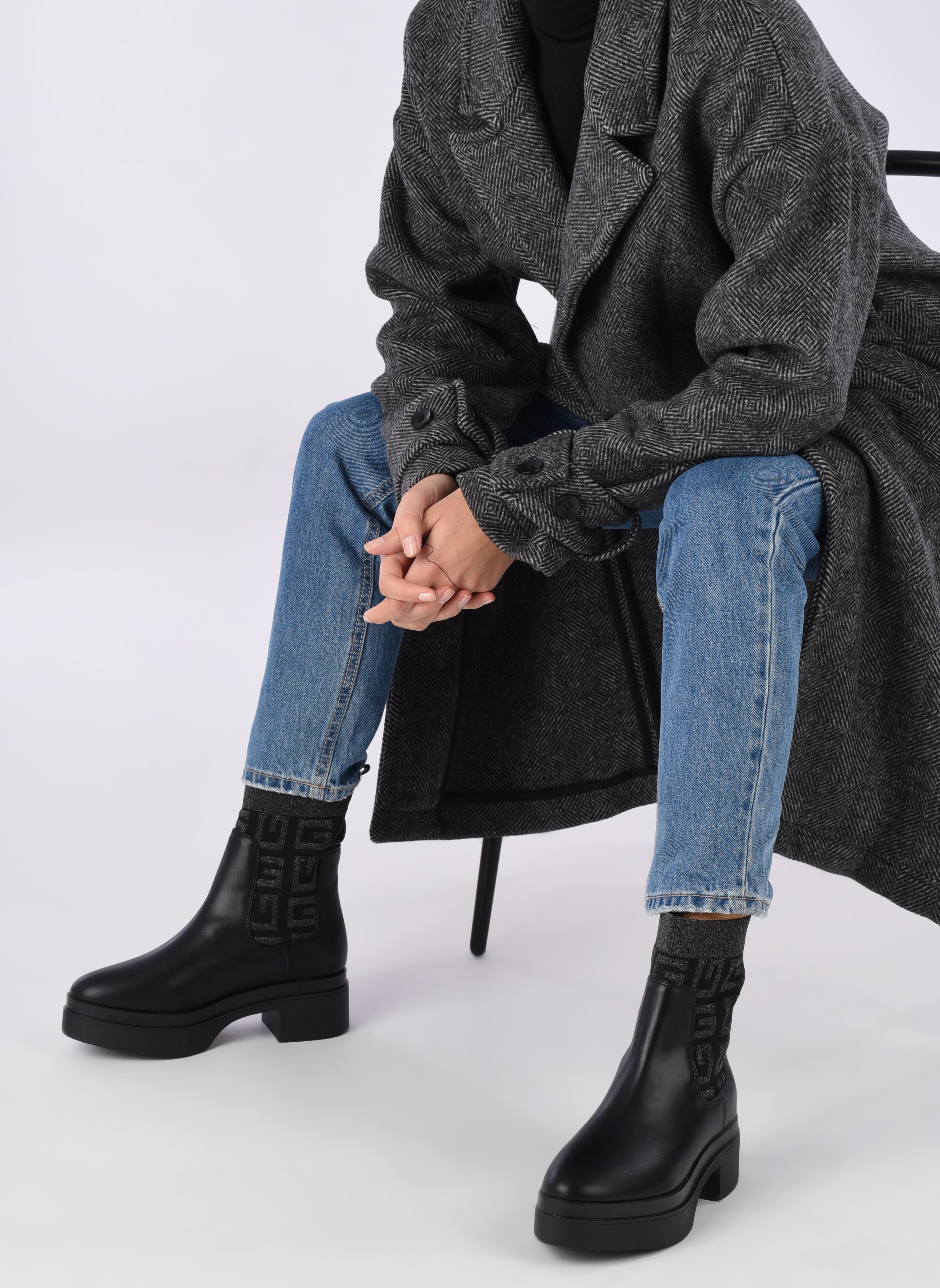 Niedrige Ankle Boots KEANNA damen schwarz Guess Niedrige Ankle Boots KEANNA damen schwarz Black