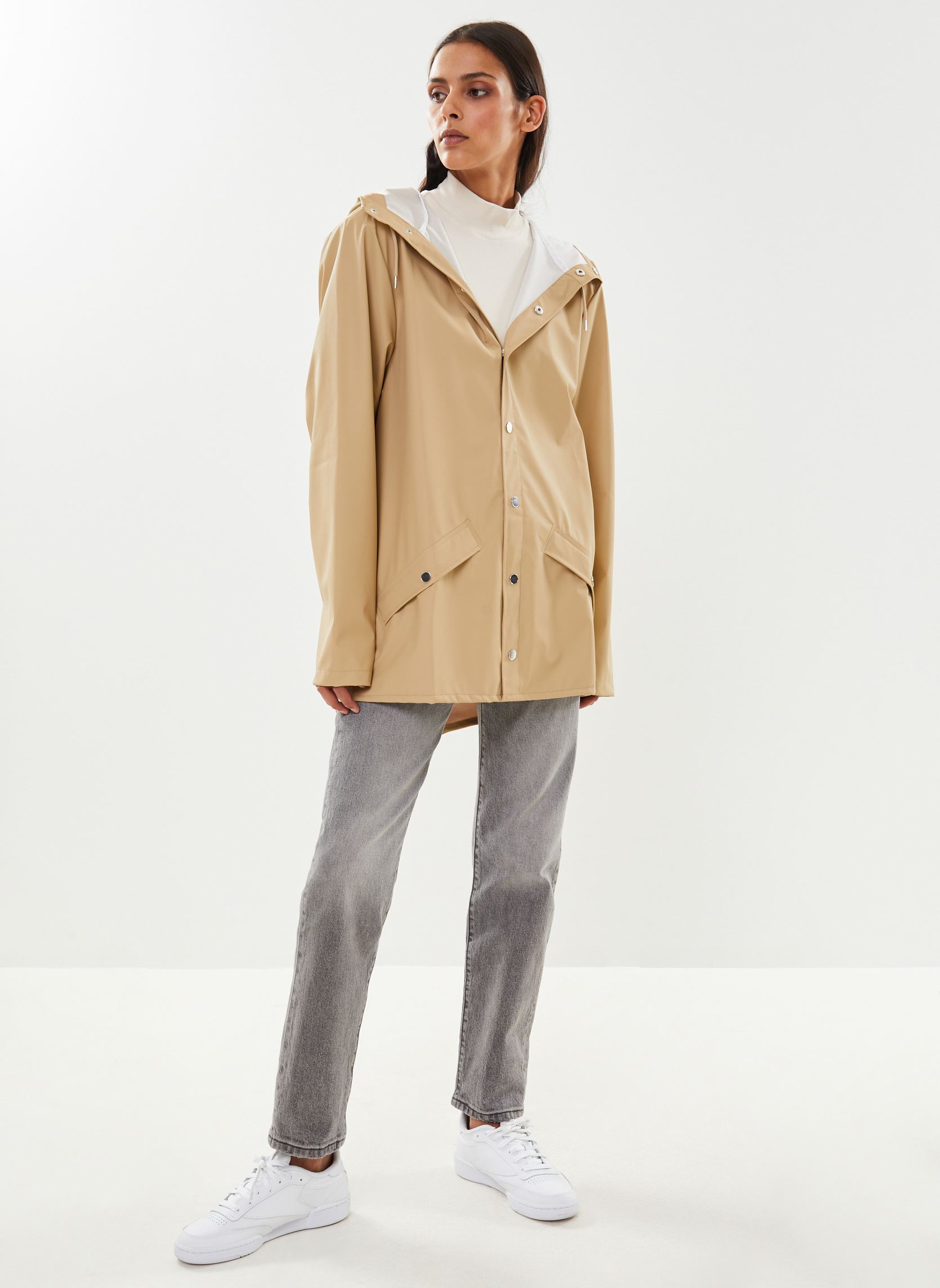 Regenjacken Jacket W3 - Unisexe beige Rains Regenjacken Jacket W3 - Unisexe beige SAND