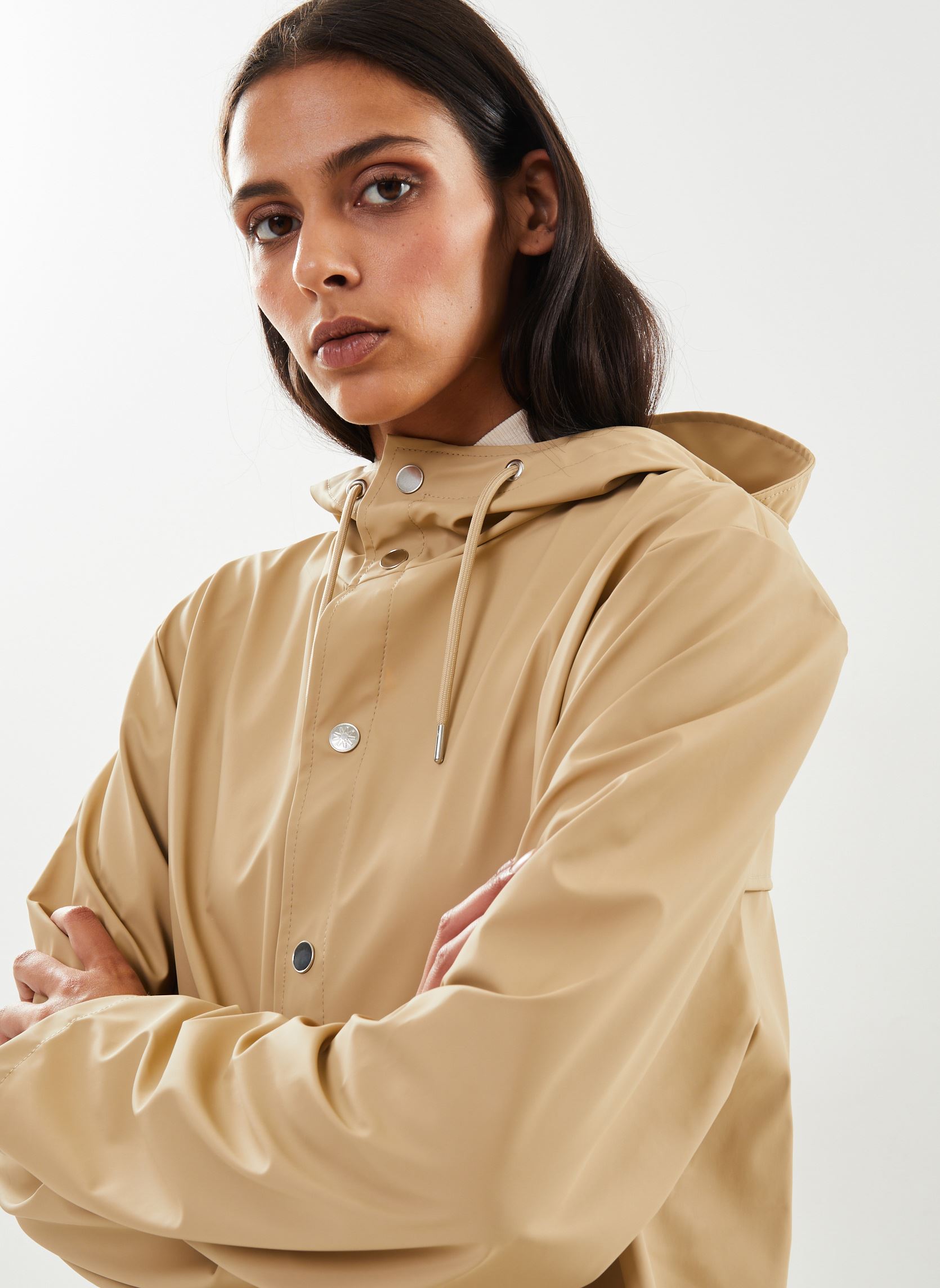 Regenjacken Jacket W3 - Unisexe beige Rains Regenjacken Jacket W3 - Unisexe beige SAND
