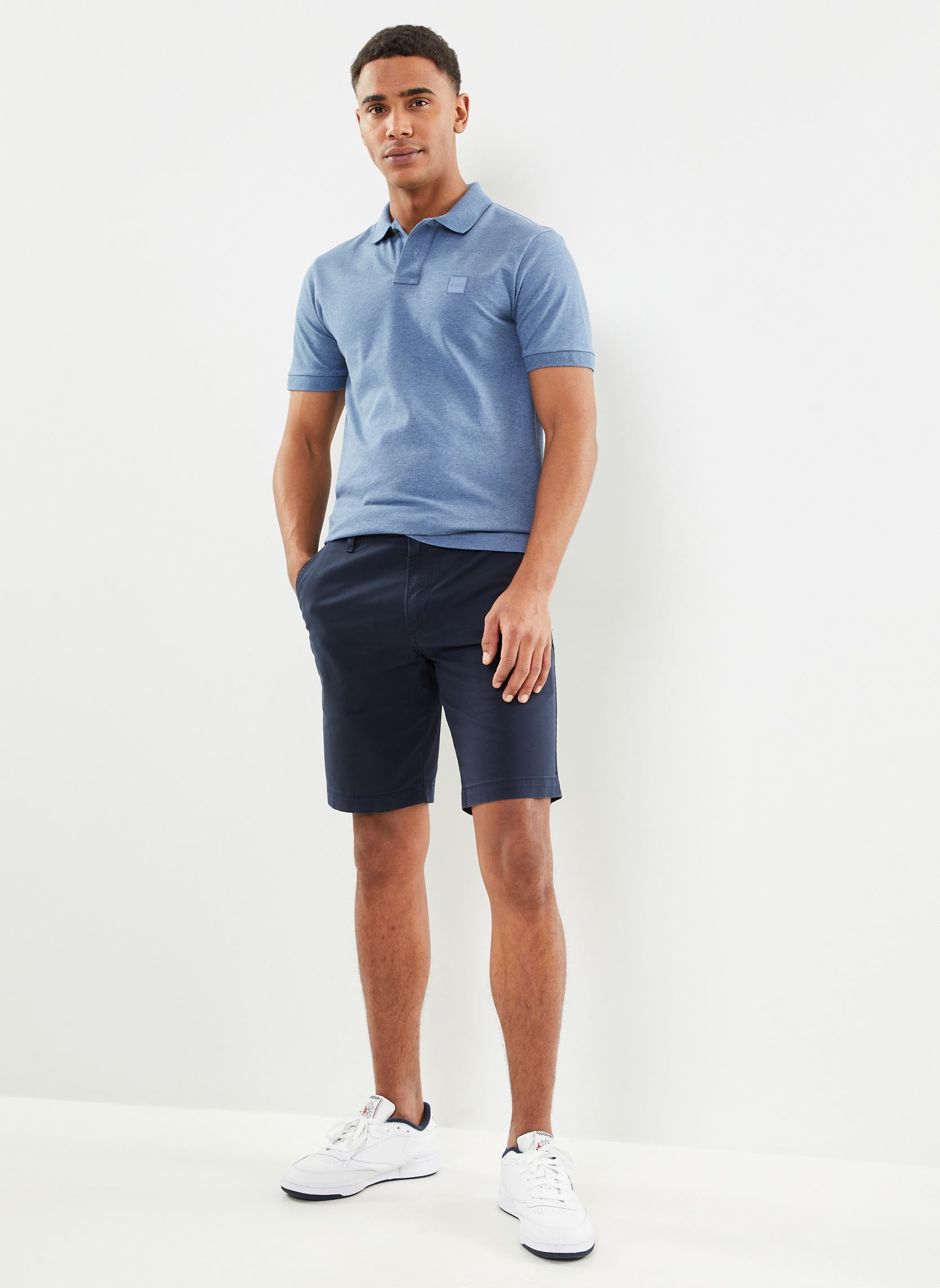 Shorts XX CHINO TAPER SHORT II homme bleu Levi's Shorts XX CHINO TAPER SHORT II homme bleu BALTIC NAVY LTWT MICROSAND TWI