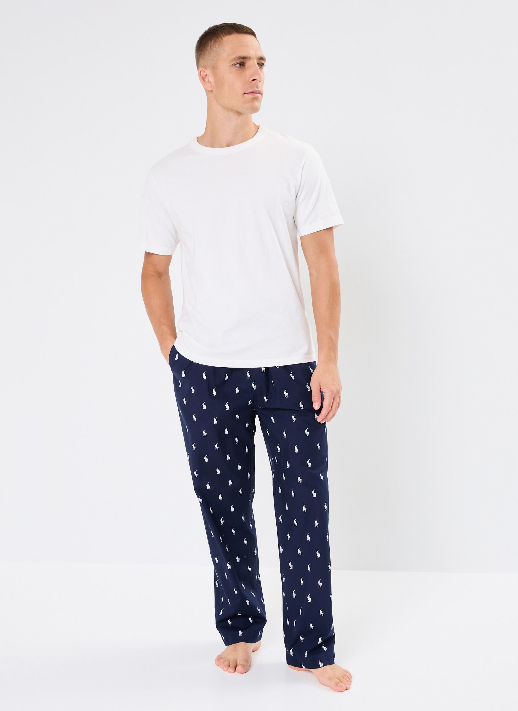Joggings Pantalon de pyjama avec poney distinctif homme bleu Polo Ralph Lauren Joggings Pantalon de pyjama avec poney distinctif homme bleu NAVY / NEVIS AOPP