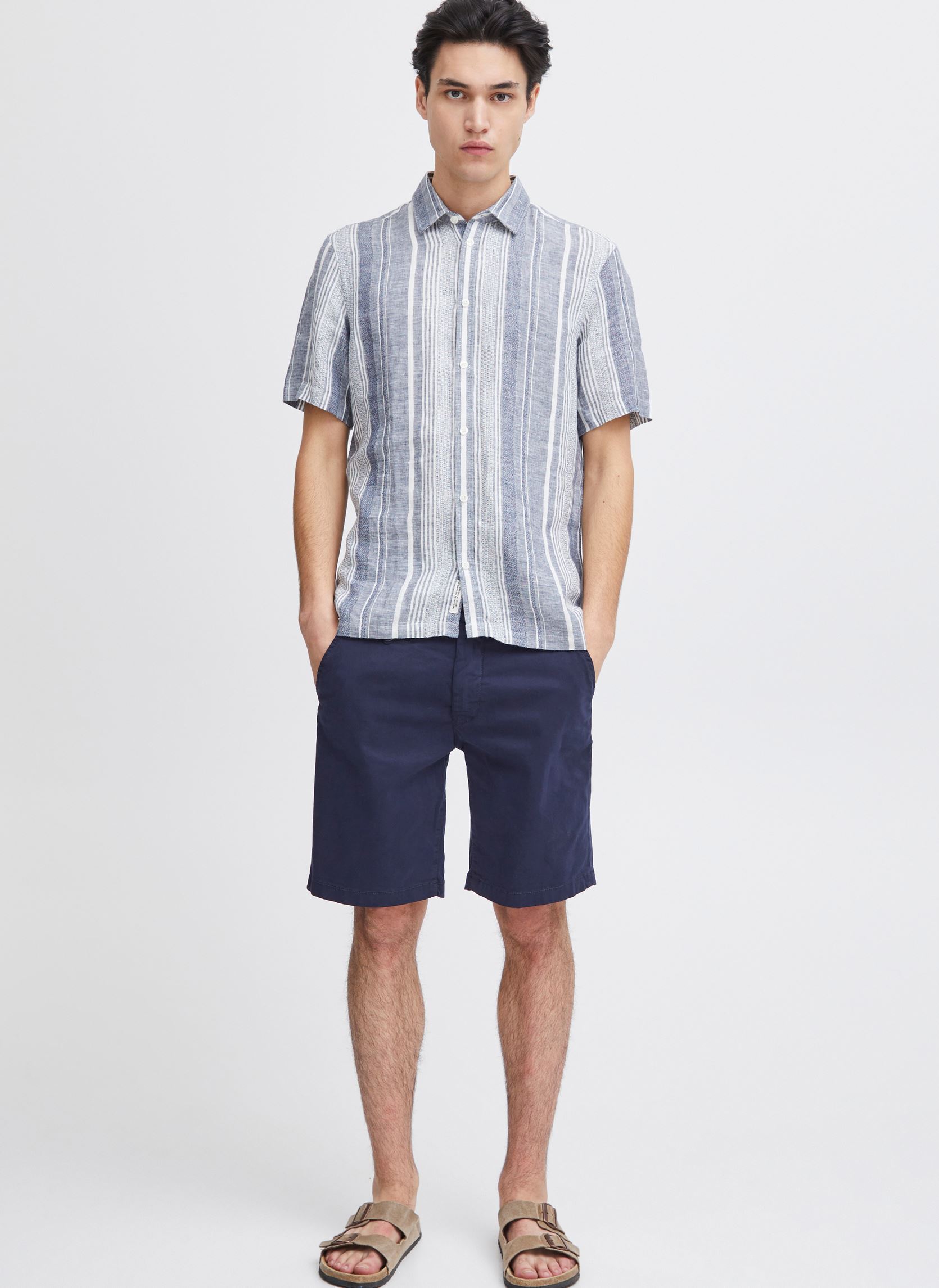 Bermuda Allan Chino Shorts uomo blu Casual Friday Bermuda Allan Chino Shorts uomo blu NAVY
