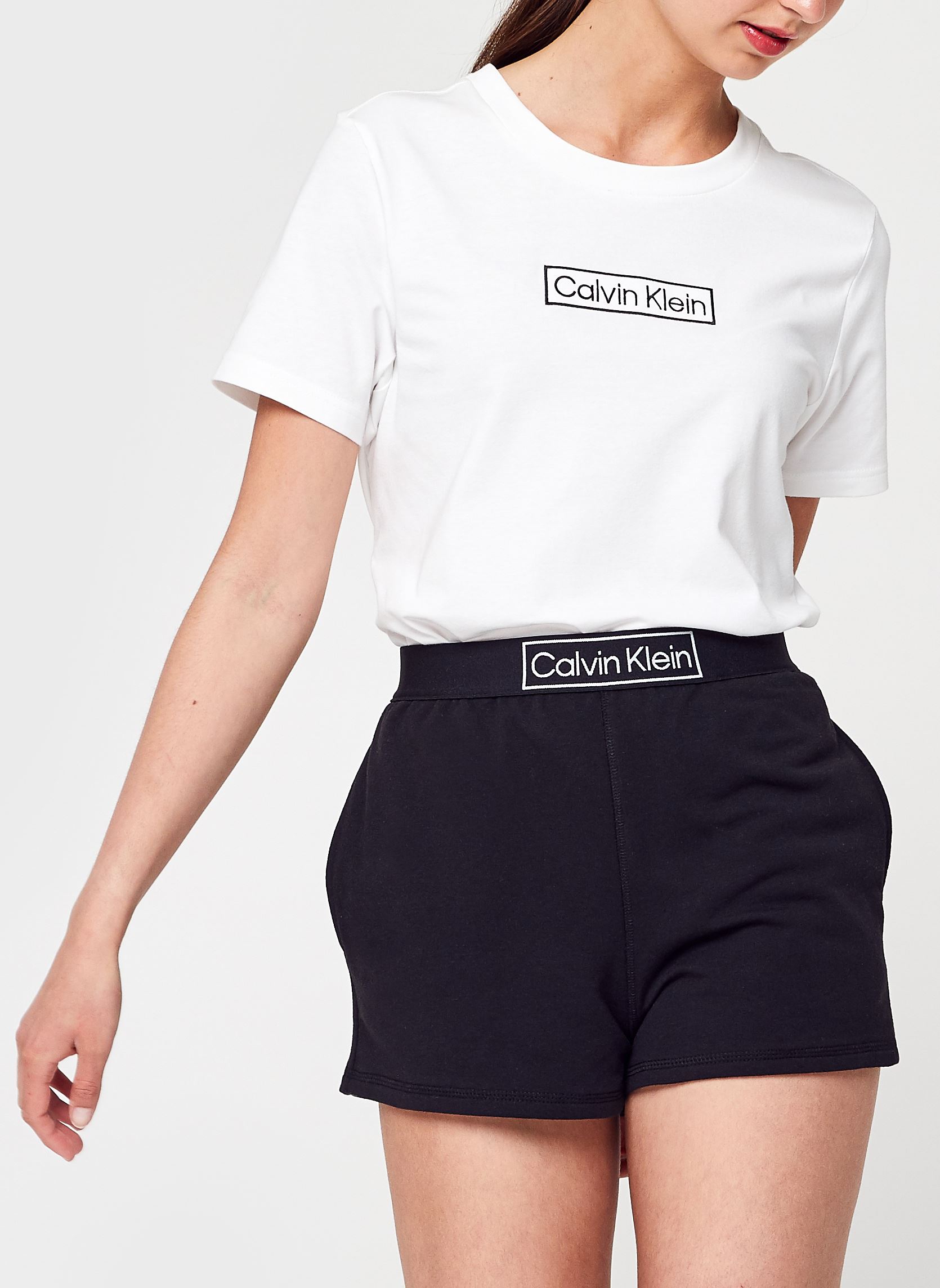 Pyjamas / Chemises de Calvin Klein Jeans / SHORT SET EU - vue 3