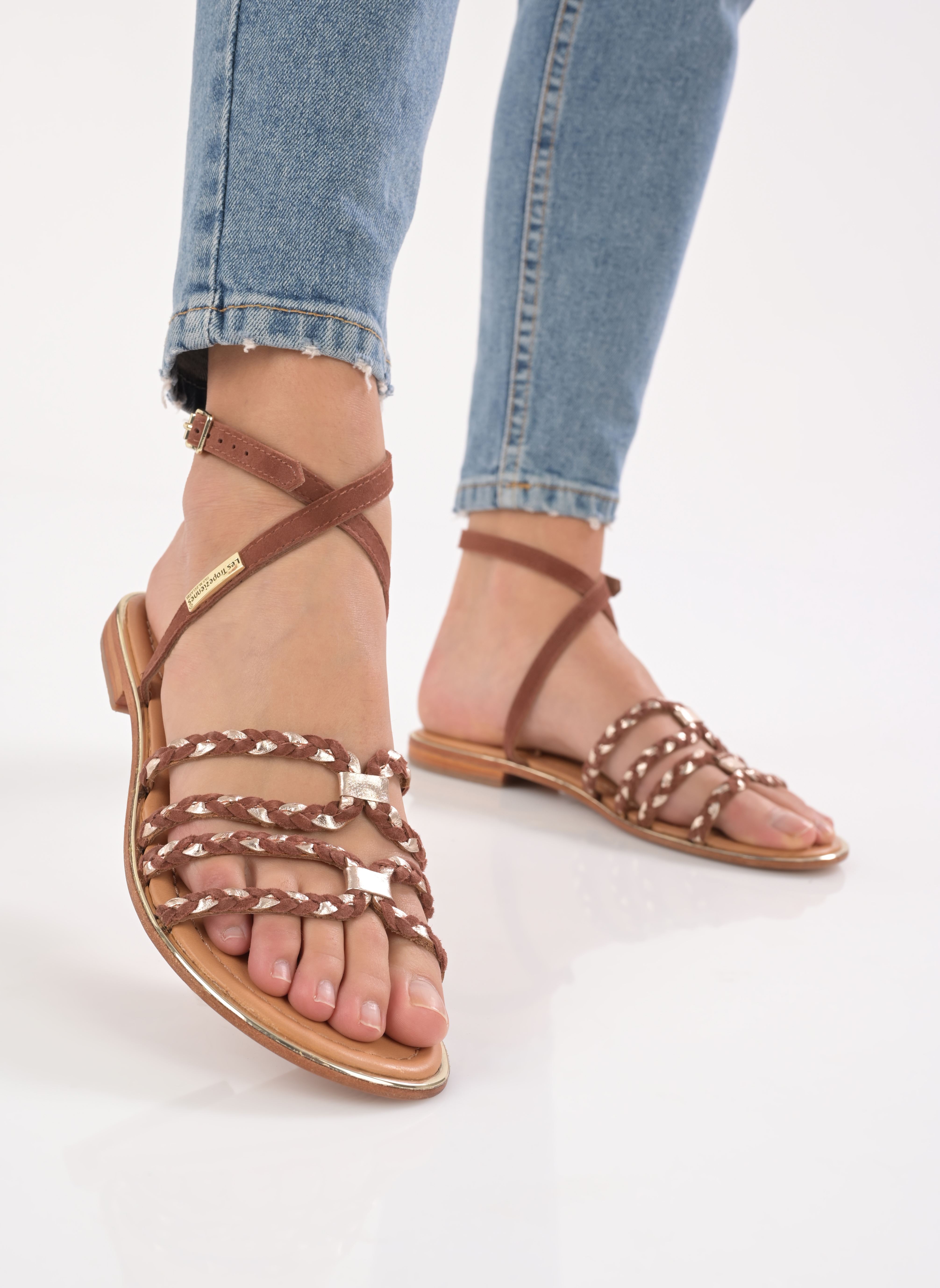 Sandales HOMAYA femme marron Les Tropéziennes par M Belarbi Sandales HOMAYA femme marron CANNELLE/OR