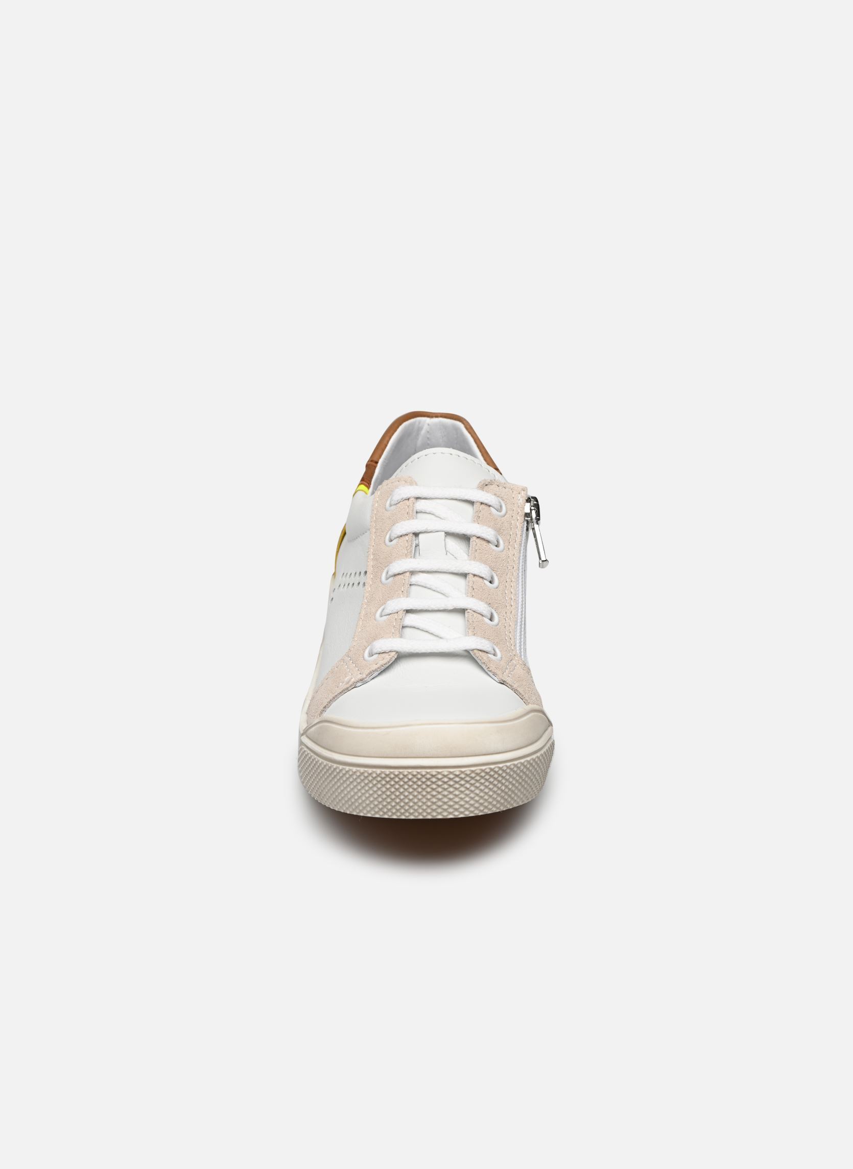 Baskets basses Vodka garçon blanc Bopy Baskets basses Vodka garçon blanc BLANC