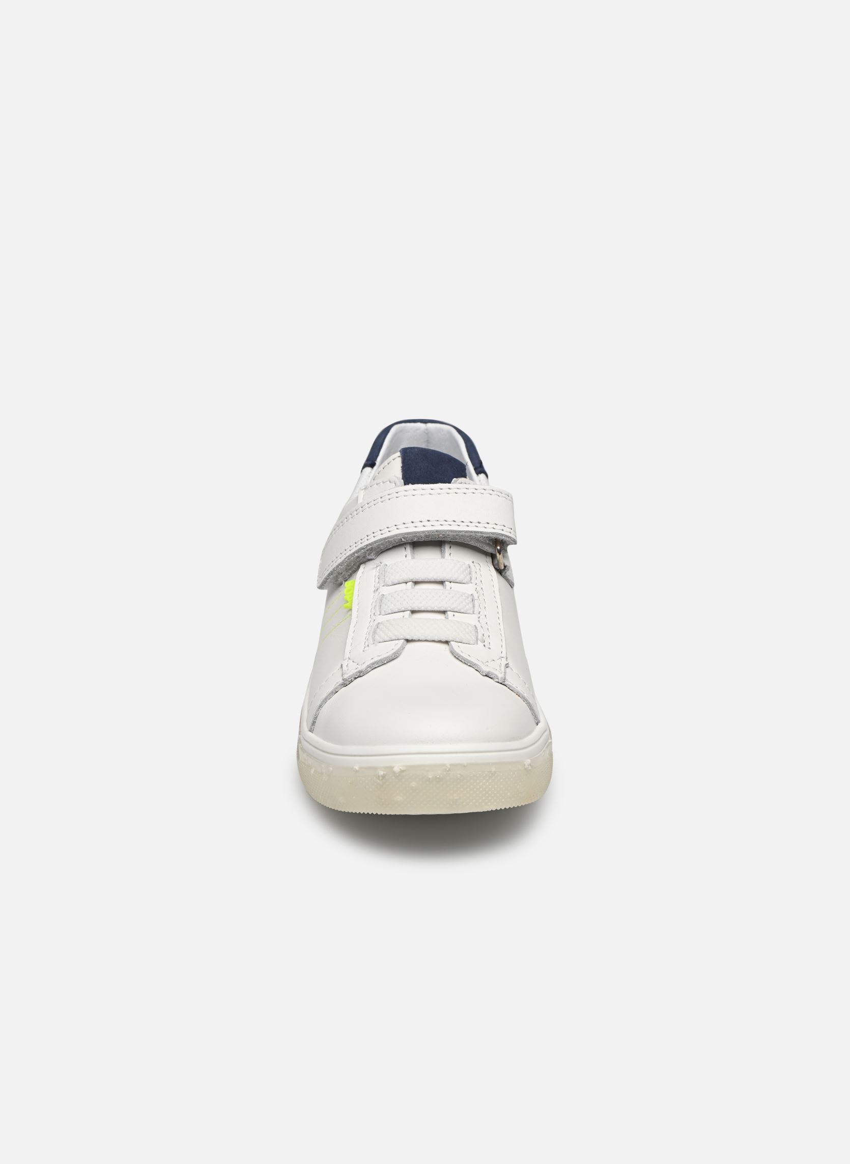 Baskets basses Vopa garçon blanc Bopy Baskets basses Vopa garçon blanc BLANC