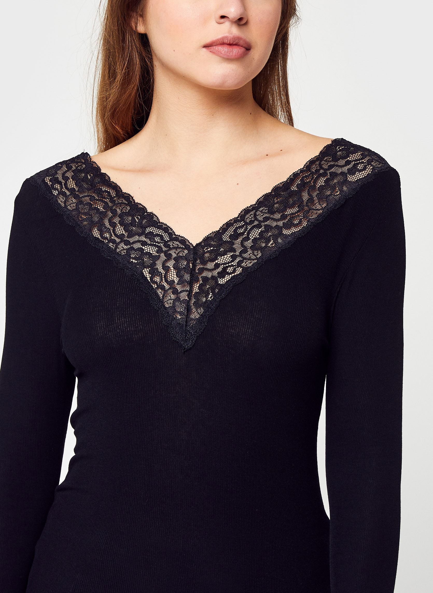 Tee-shirts Pcsiri Ls Top Noos femme noir Pieces Tee-shirts Pcsiri Ls Top Noos femme noir Black