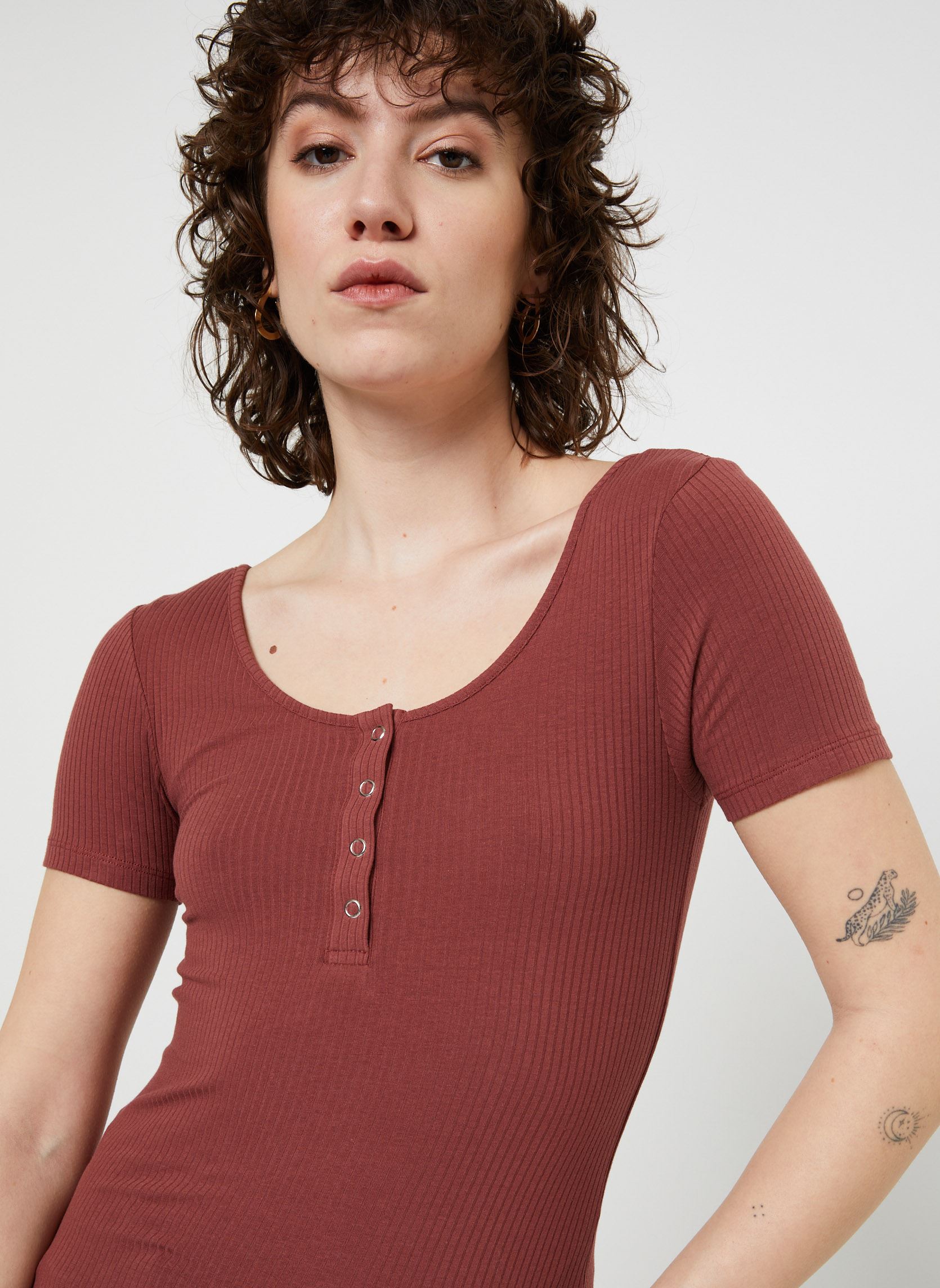Tee-shirts Pckitte Ss Top Noos Bc femme rose Pieces Tee-shirts Pckitte Ss Top Noos Bc femme rose APPLE BUTTER