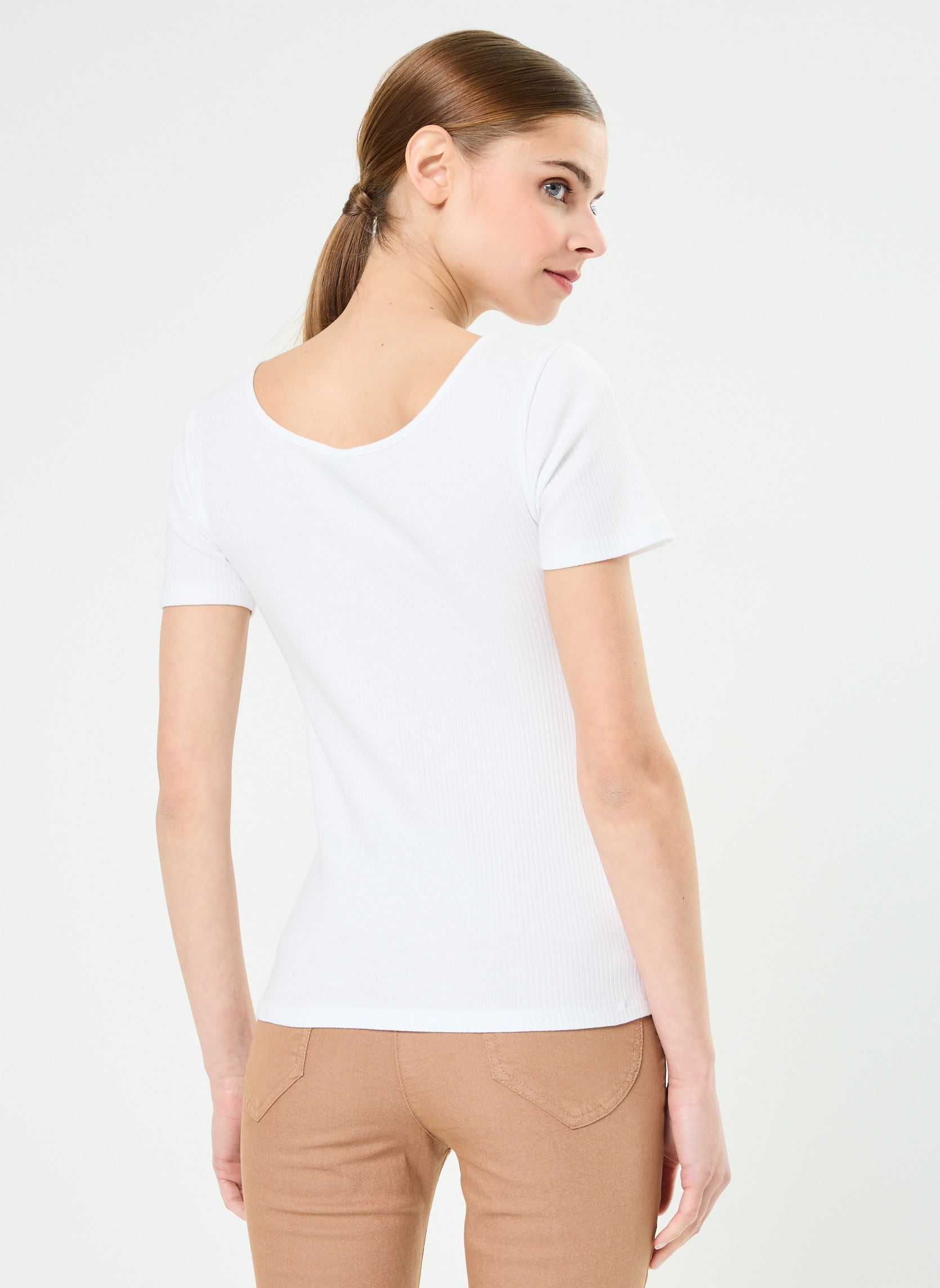 Tee-shirts Pckitte Ss Top Noos Bc femme blanc Pieces Tee-shirts Pckitte Ss Top Noos Bc femme blanc BRIGHT WHITE
