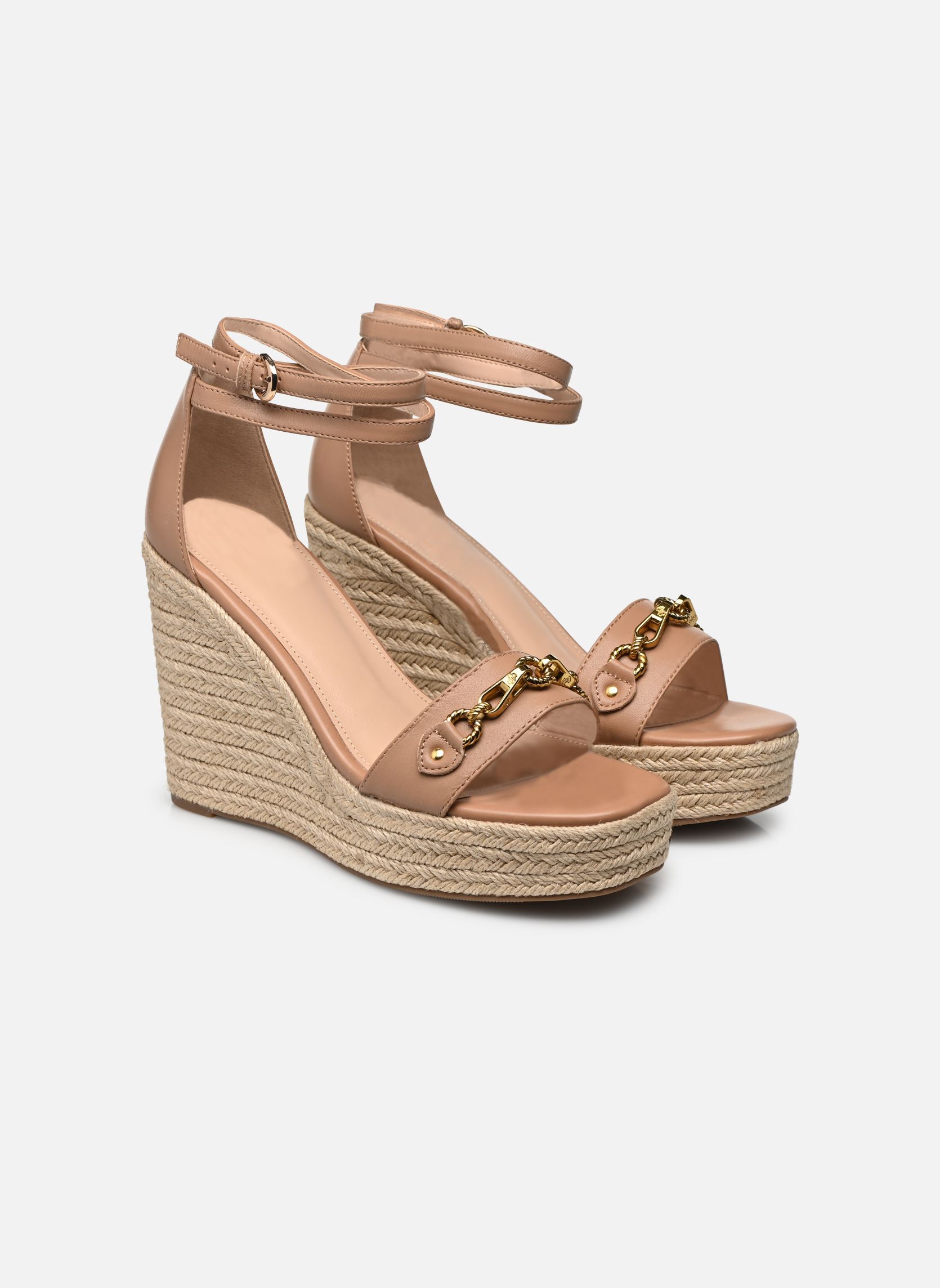 Sandalen met sleehak en plateau WENDY dames beige Guess Sandalen met sleehak en plateau WENDY dames beige Sand